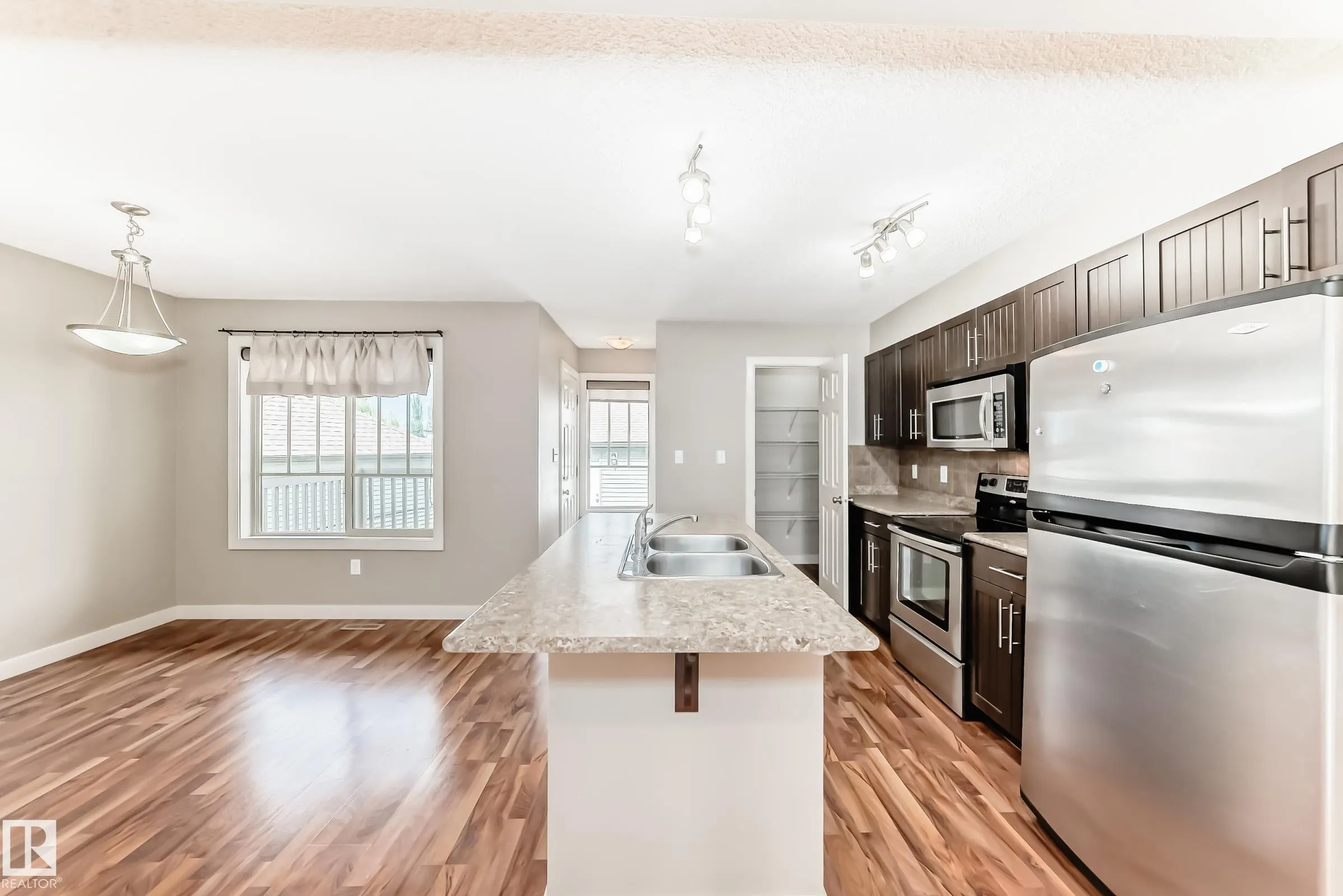 3834 ALLAN Drive