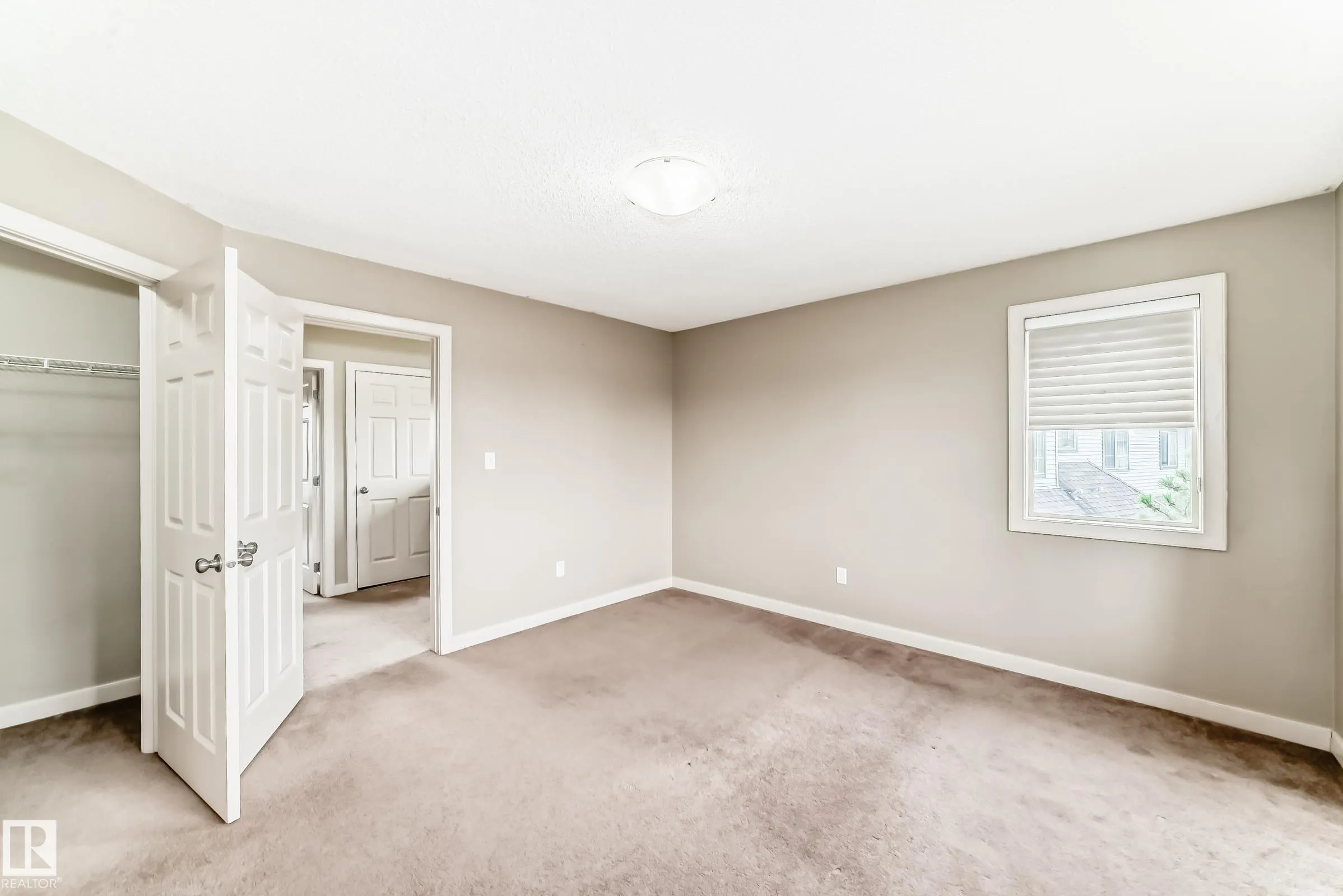 3834 ALLAN Drive