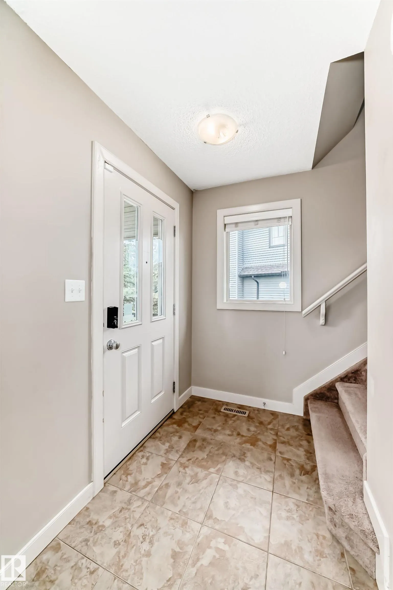 3834 ALLAN Drive