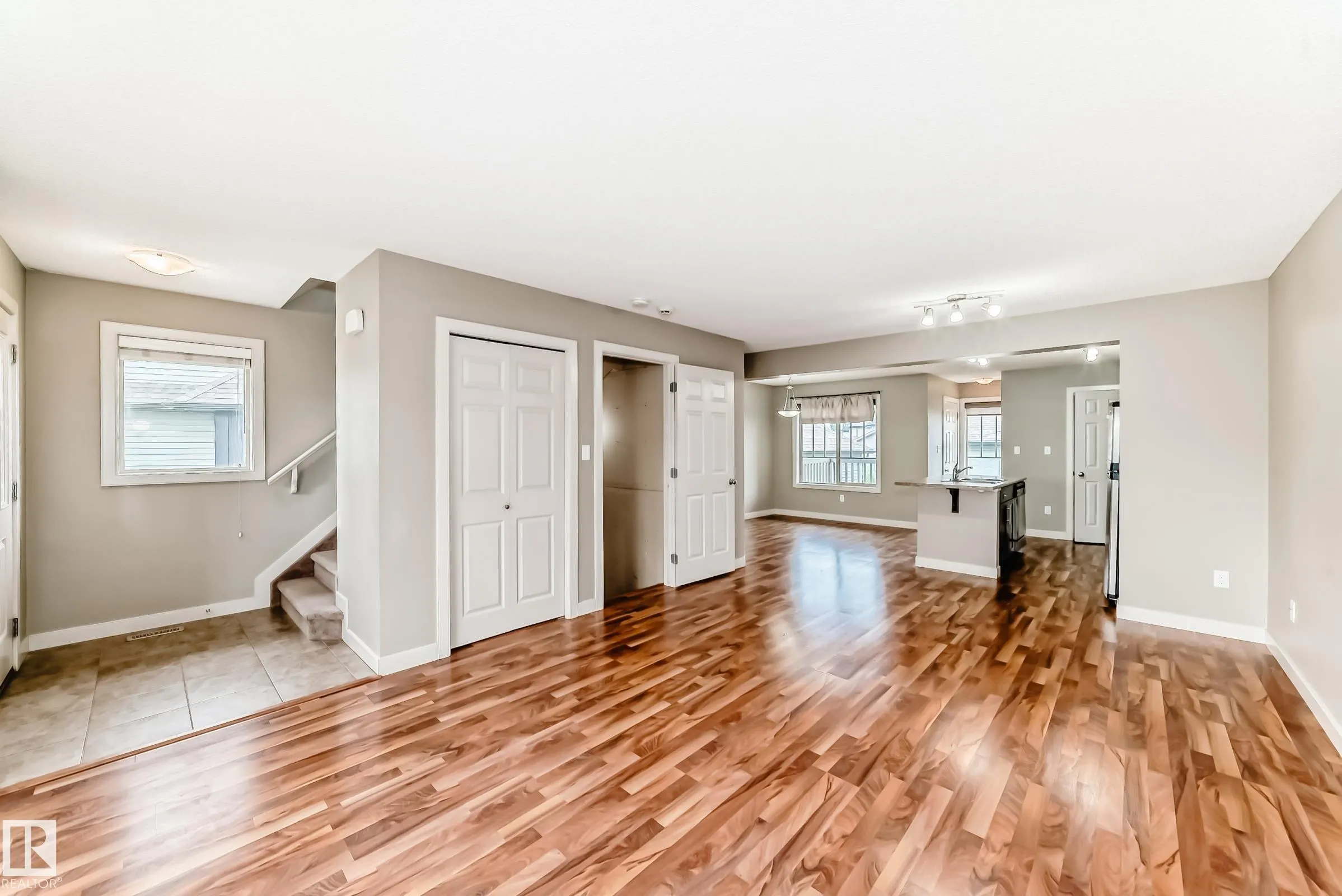 3834 ALLAN Drive