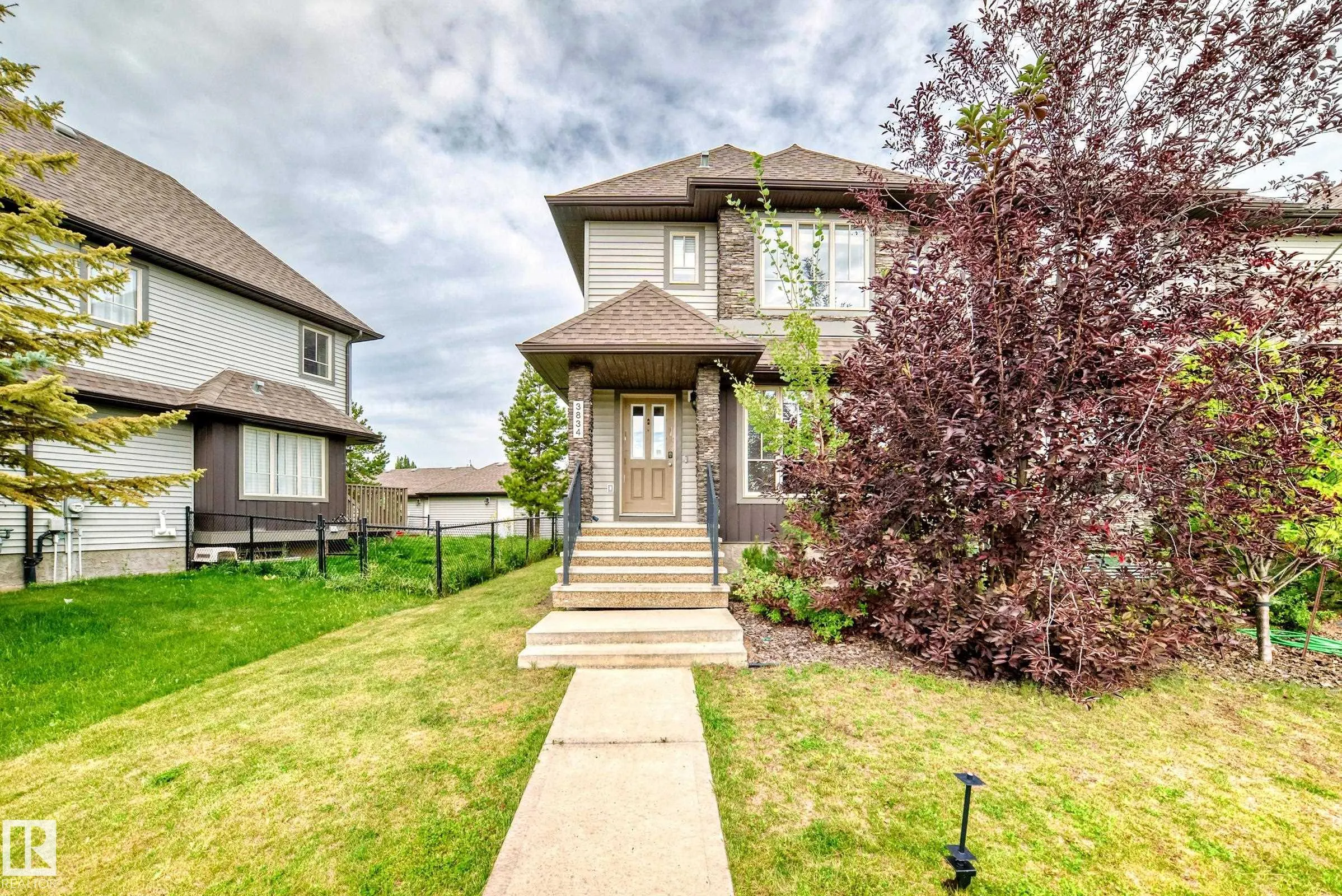 3834 ALLAN Drive