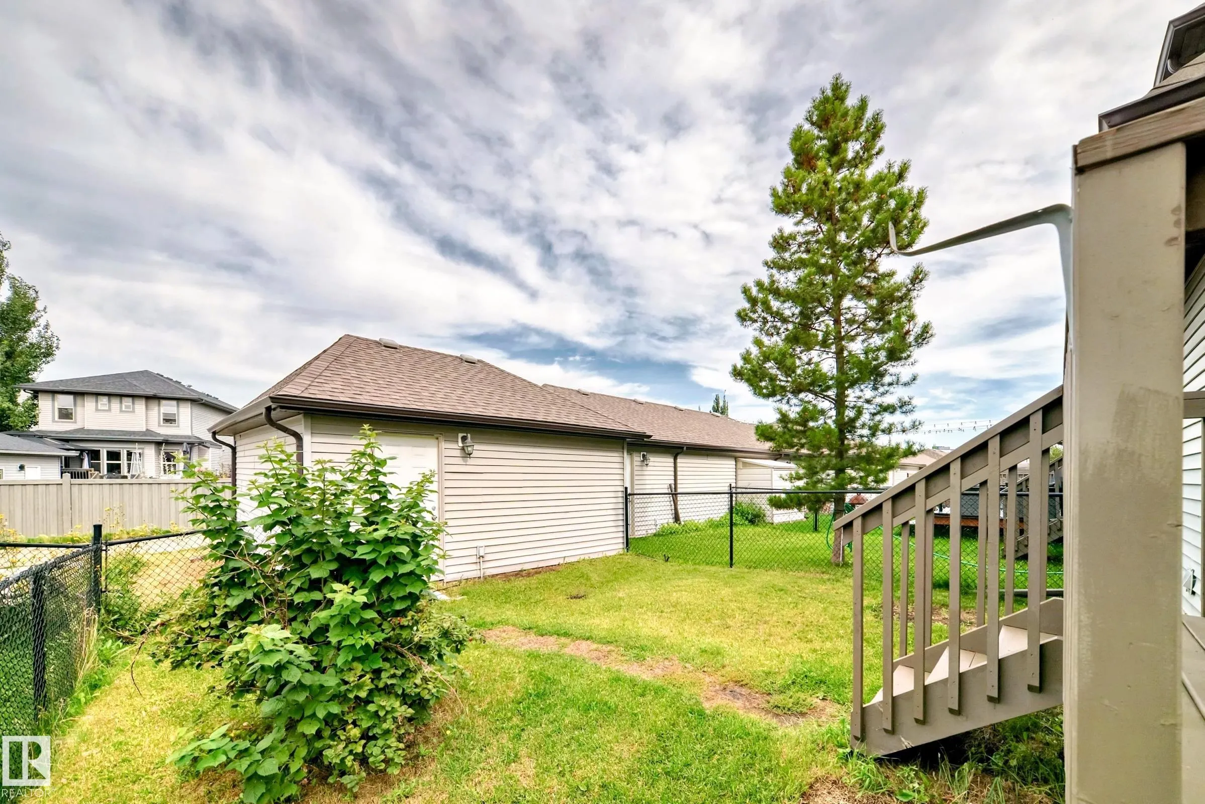 3834 ALLAN Drive