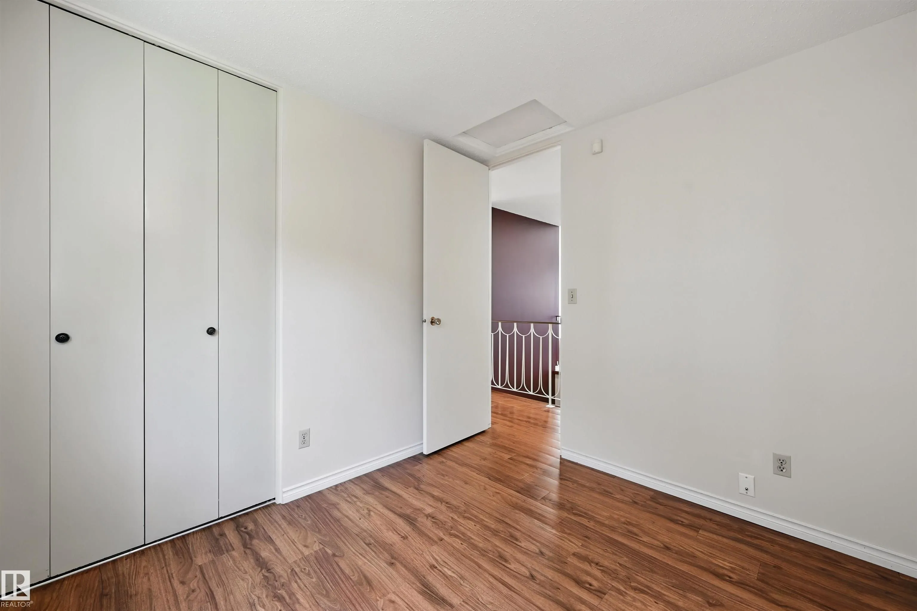 11403 145 Avenue