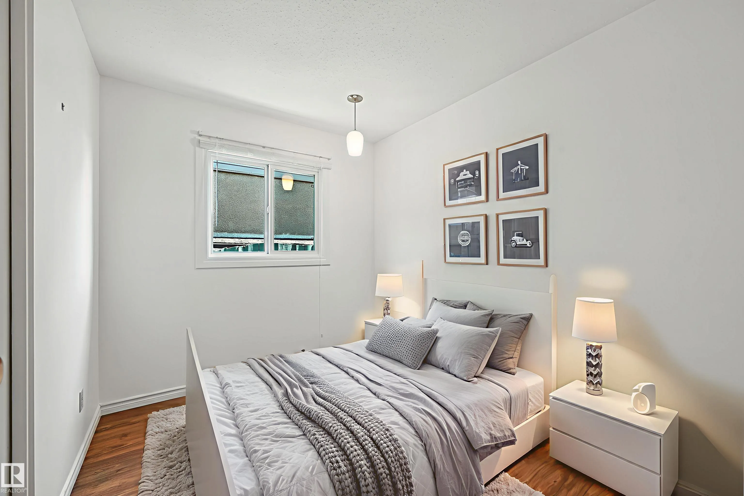 11403 145 Avenue