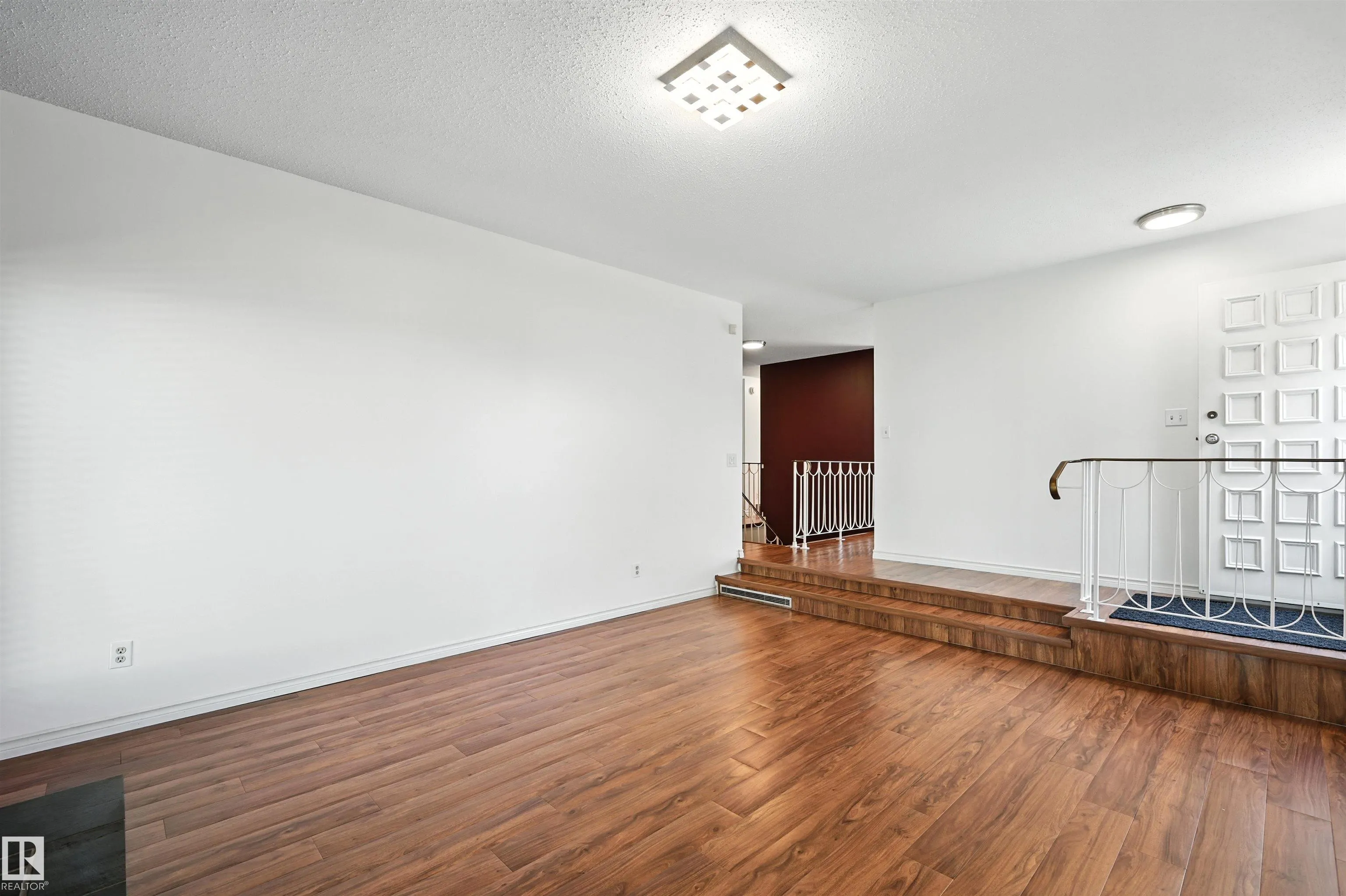 11403 145 Avenue