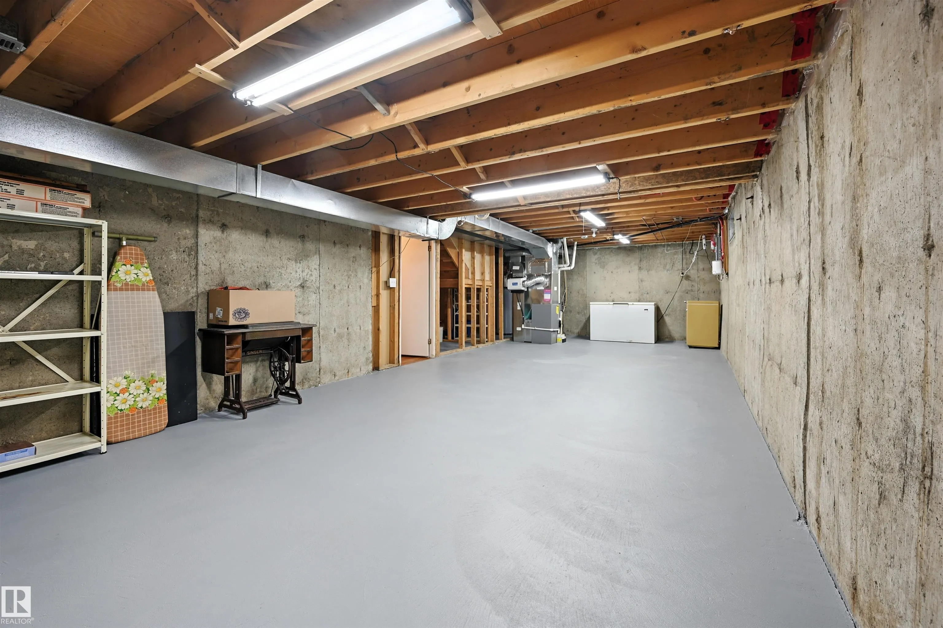 11403 145 Avenue