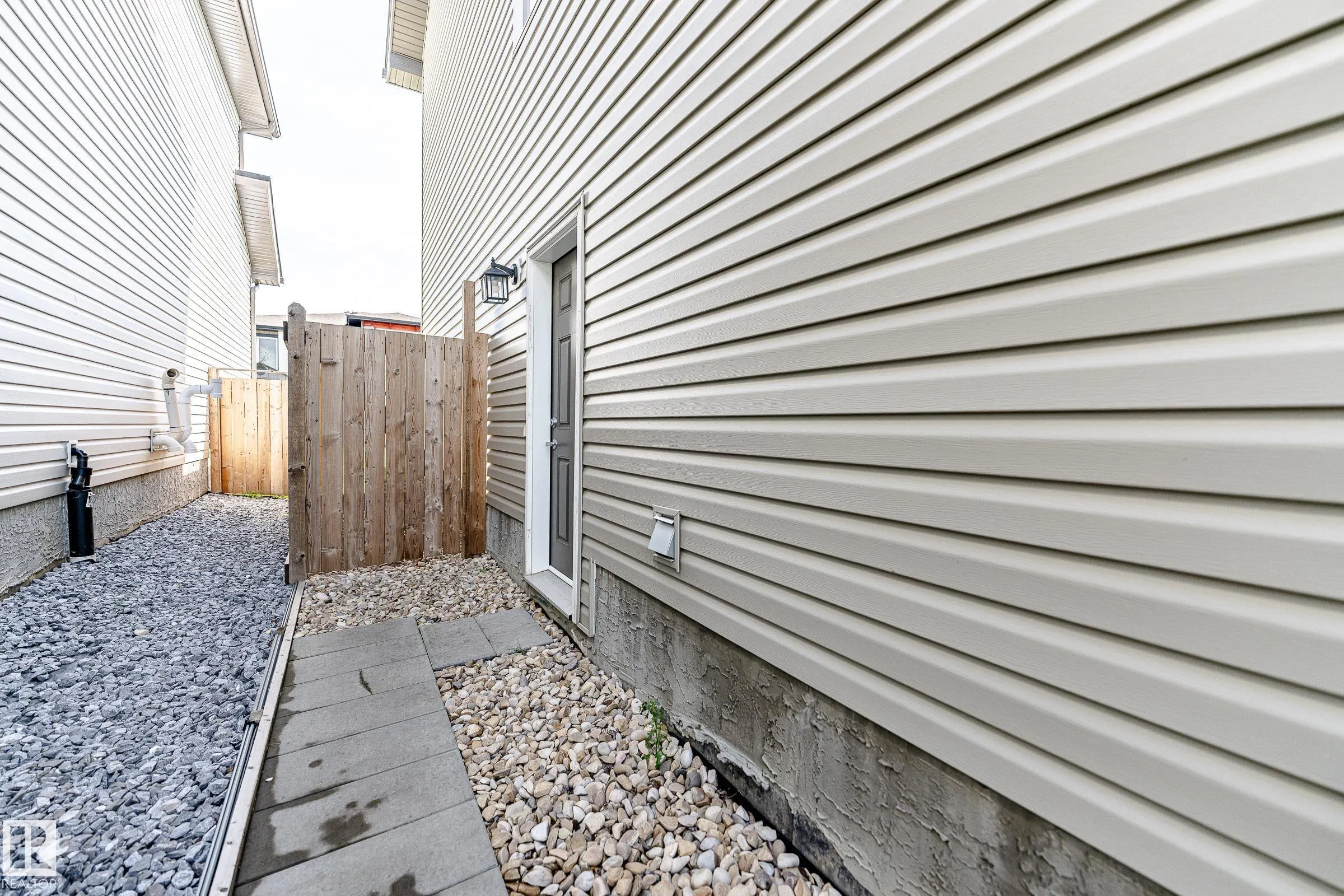 2713 Anton Place