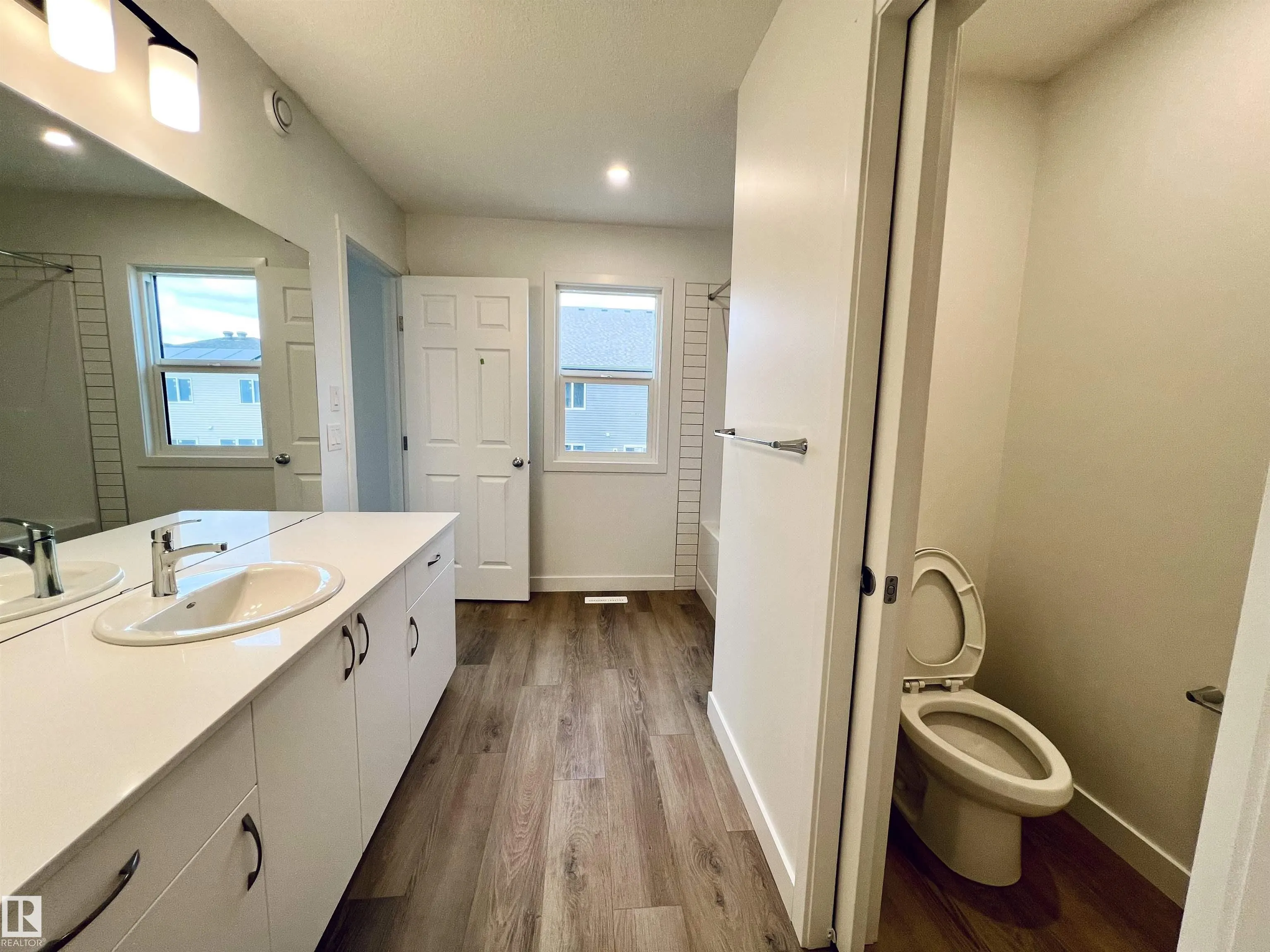 2017 209A Street