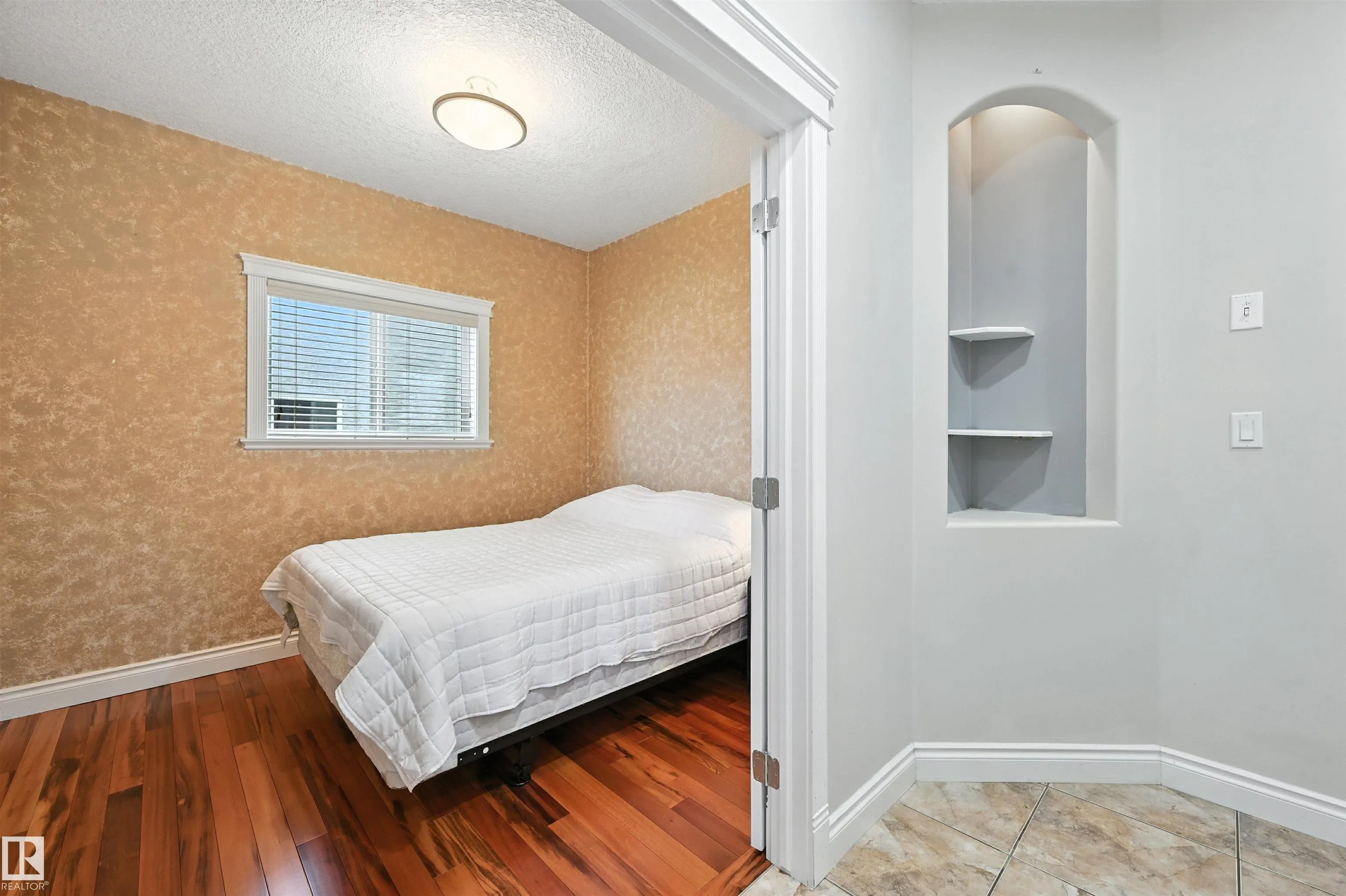 466 HODGSON Boulevard