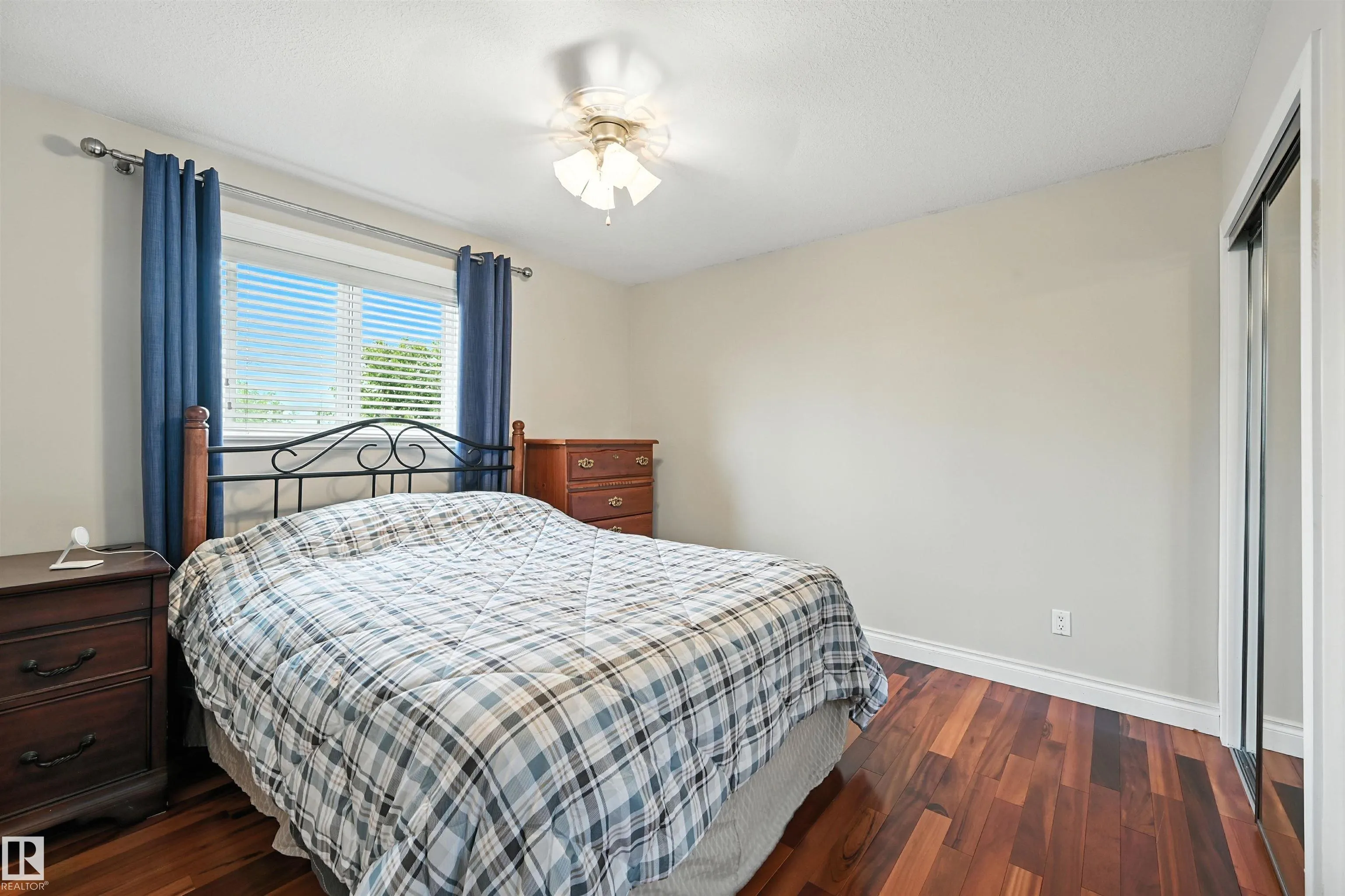 466 HODGSON Boulevard