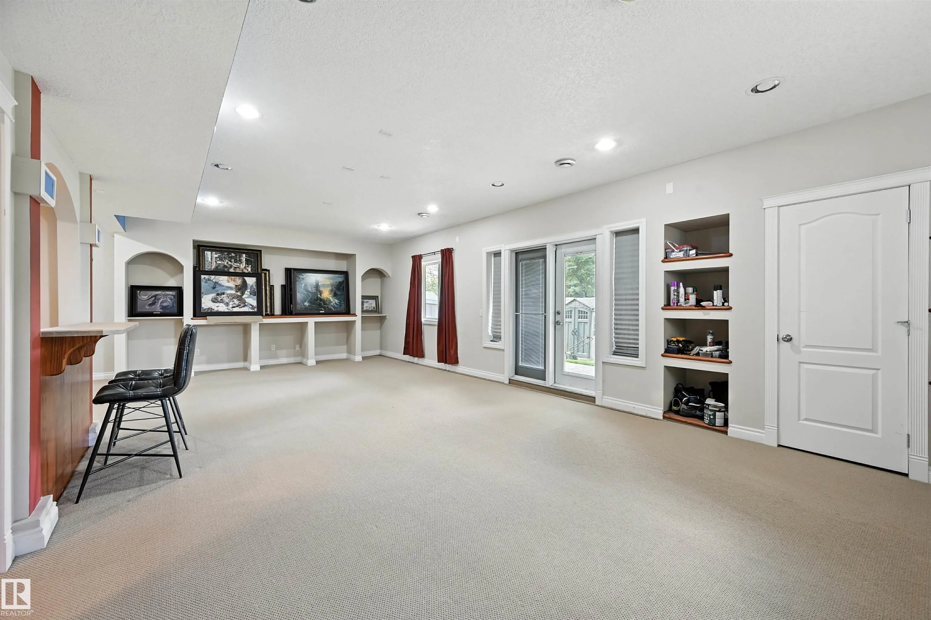 466 HODGSON Boulevard