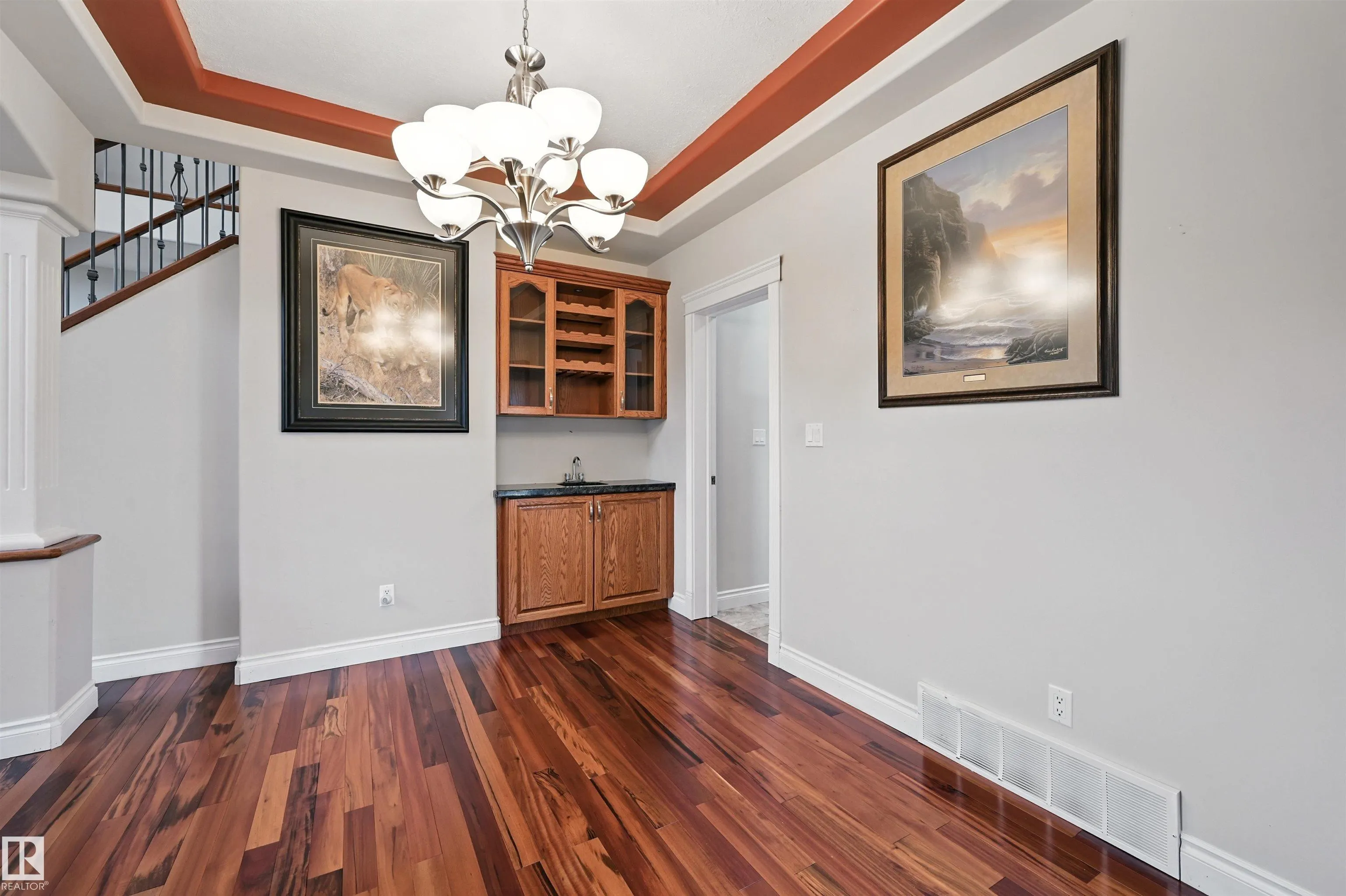 466 HODGSON Boulevard
