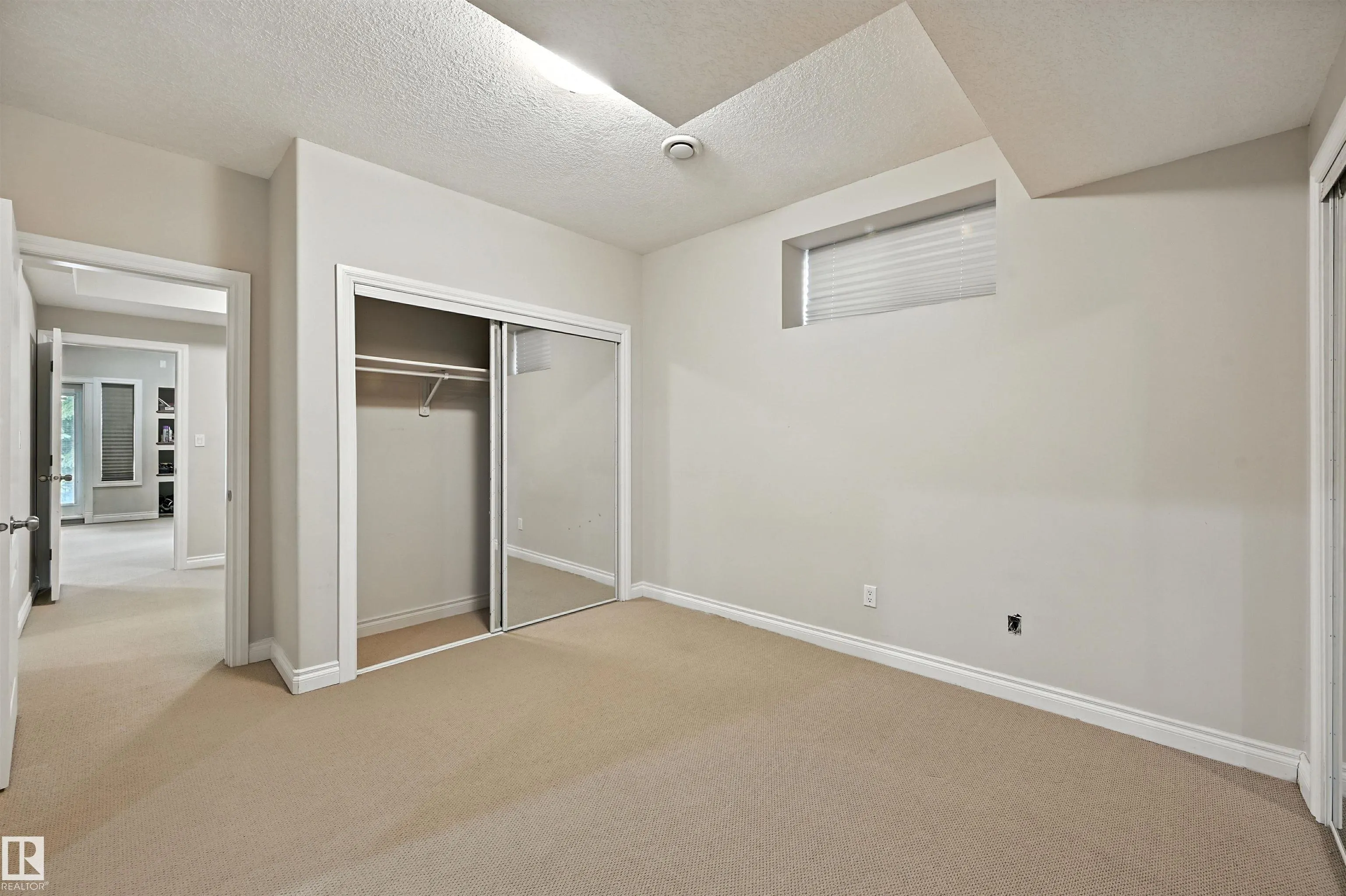 466 HODGSON Boulevard
