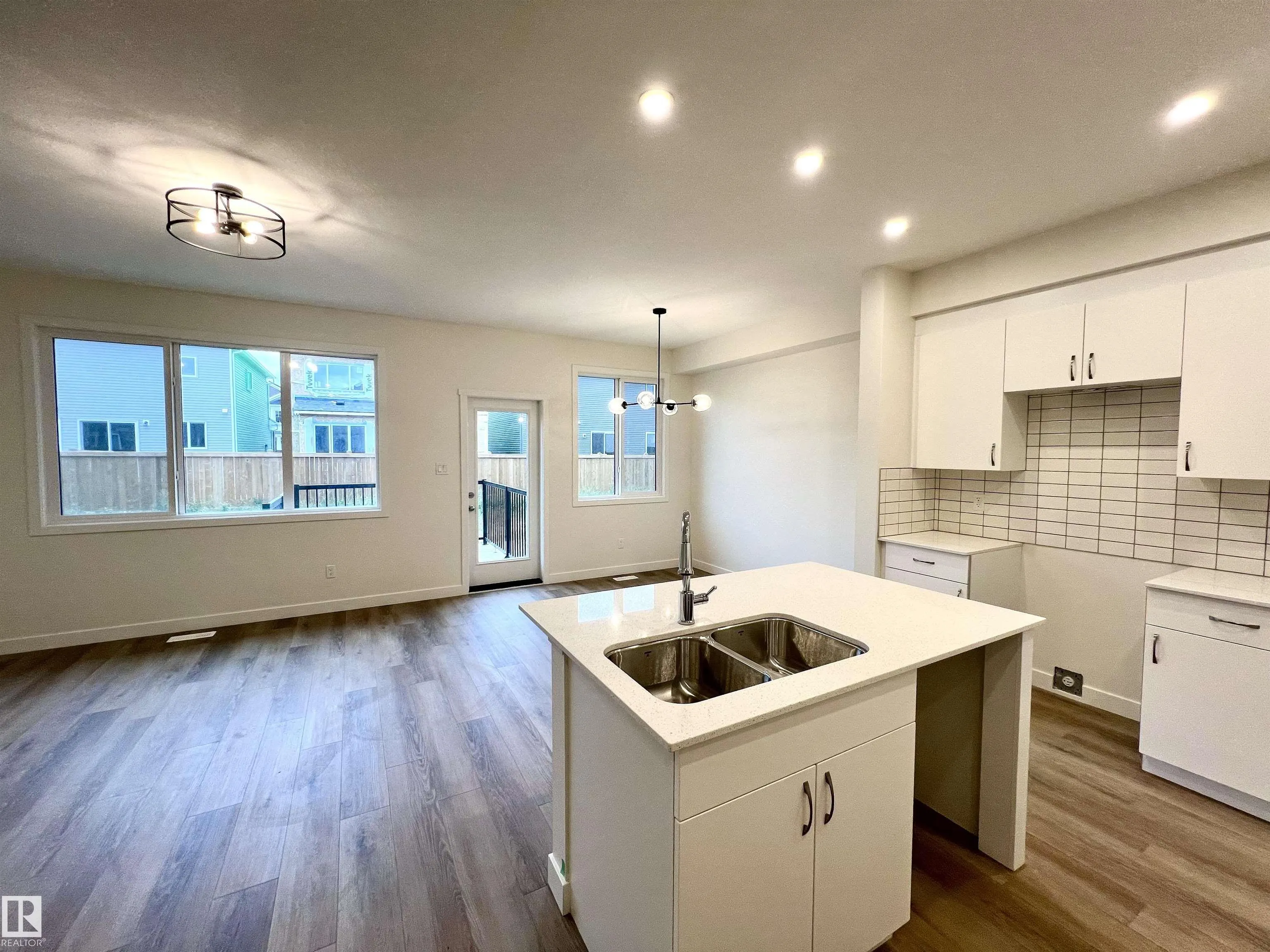 2021 209A Street