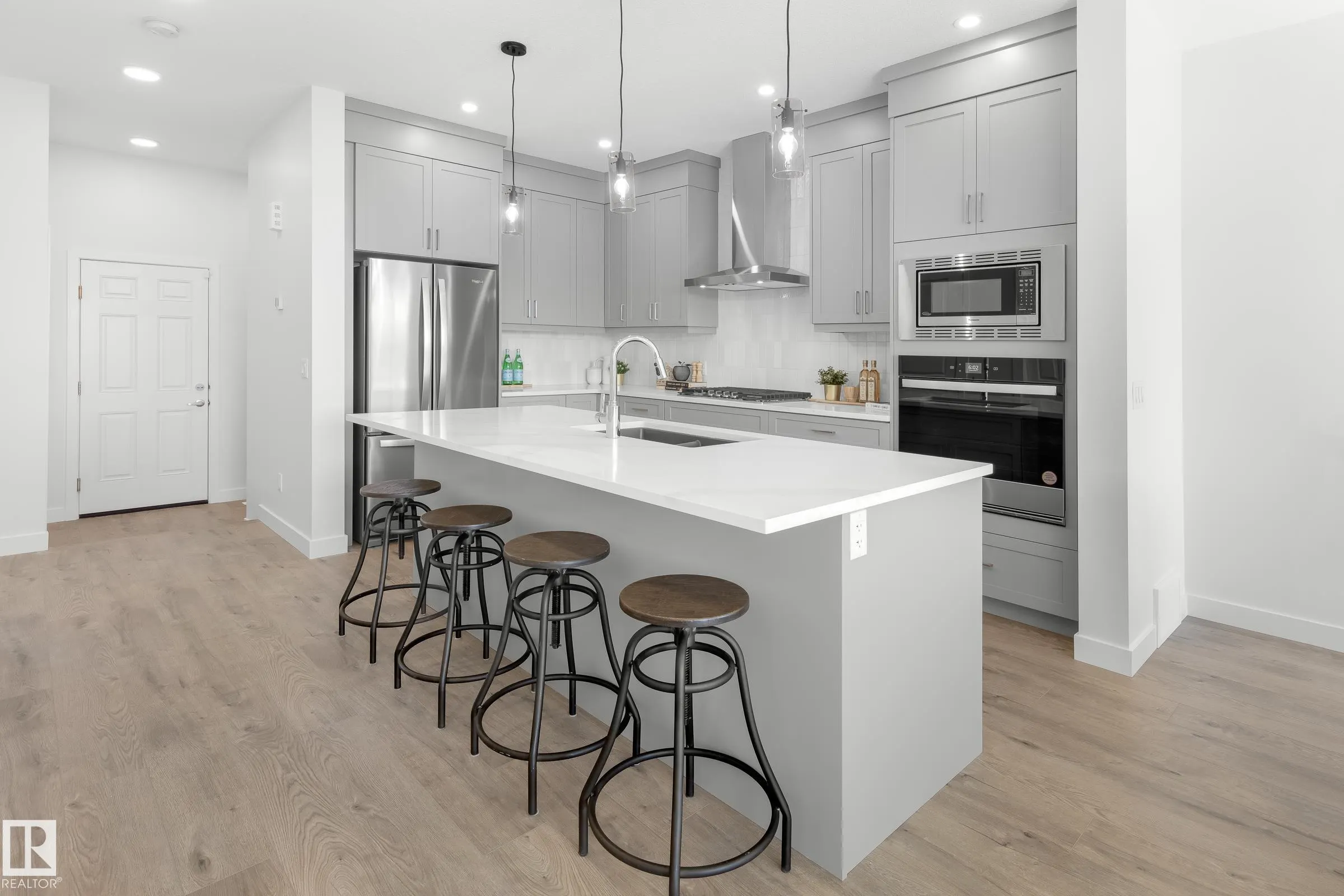 305 Paterson Link