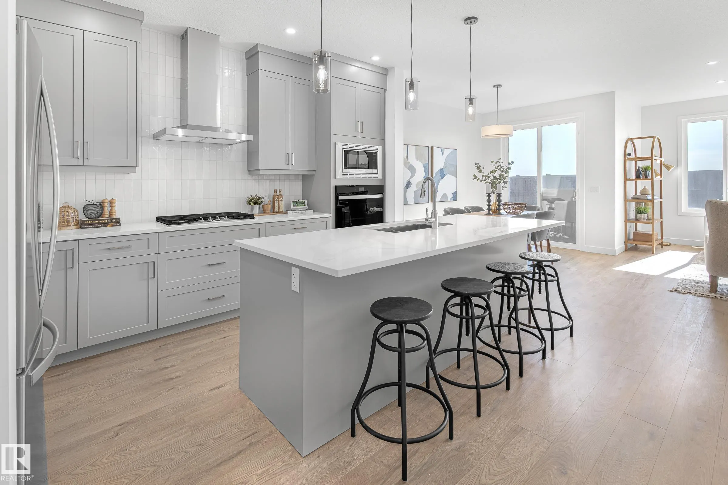 305 Paterson Link
