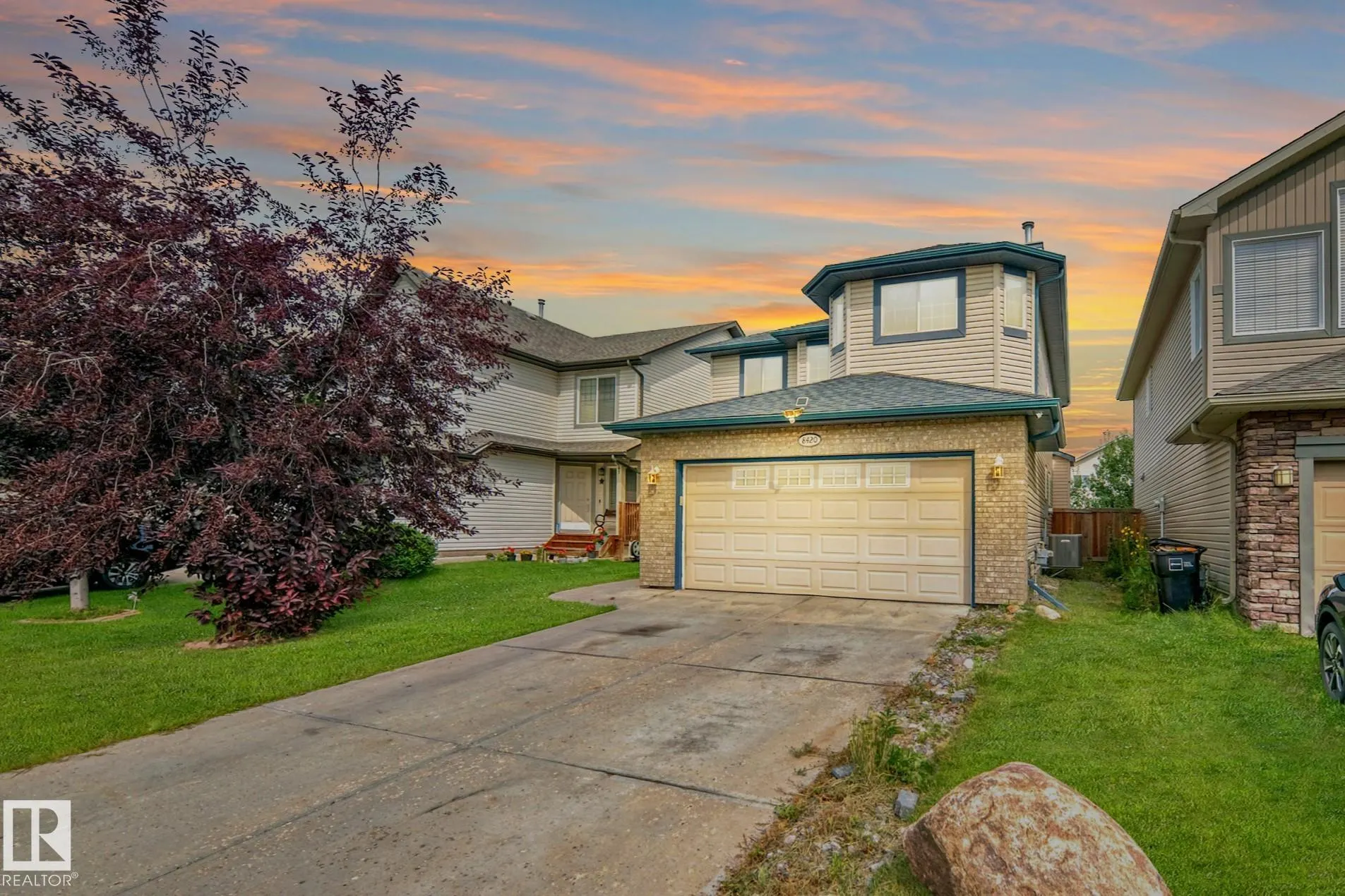 8420 SLOANE Crescent