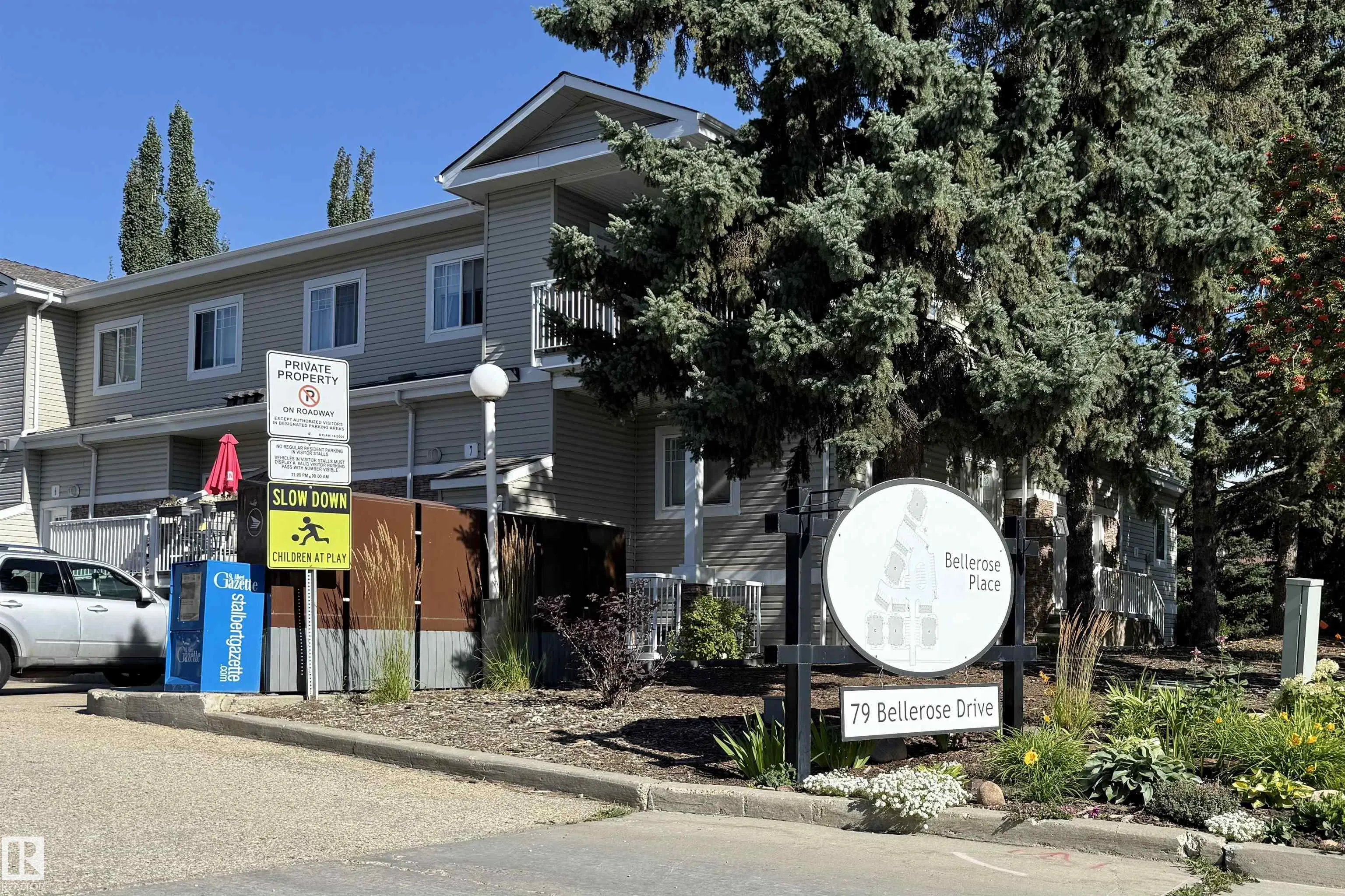 79 BELLEROSE Drive