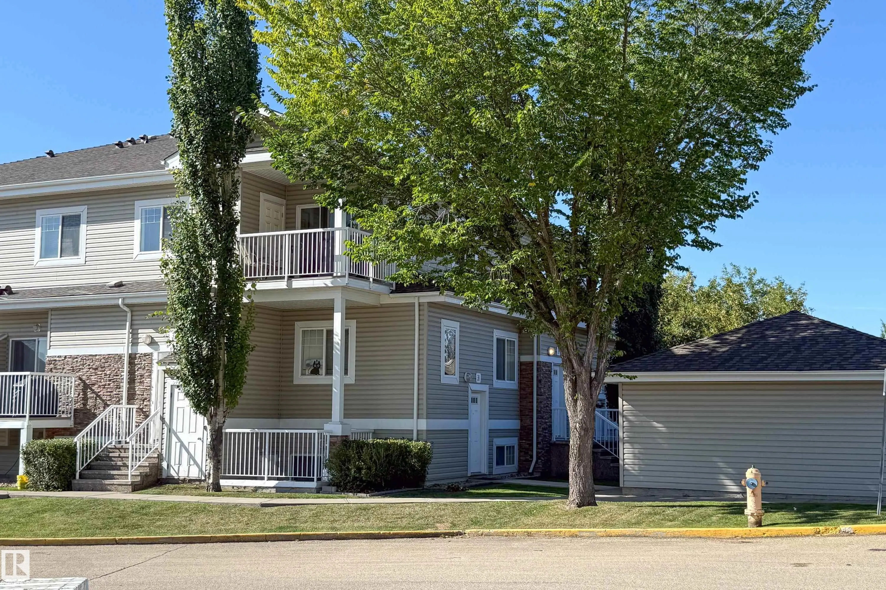 79 BELLEROSE Drive