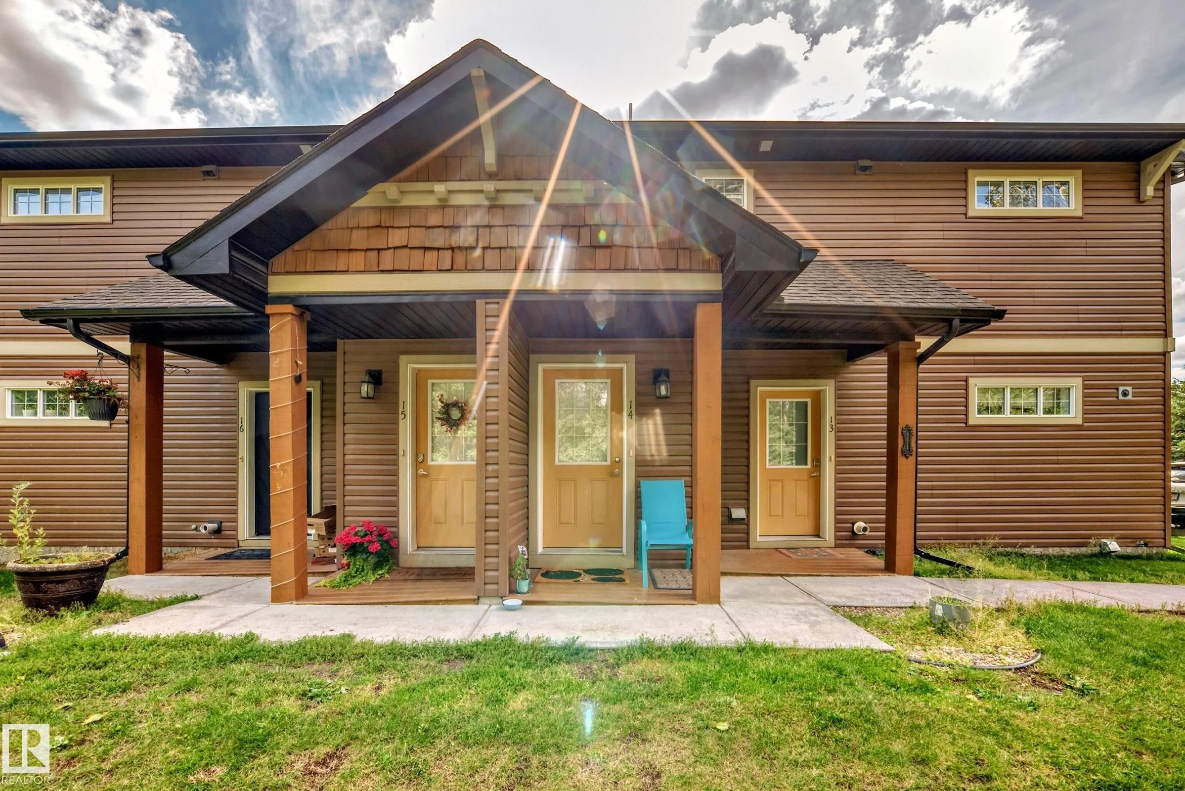 671 SILVER BERRY Road