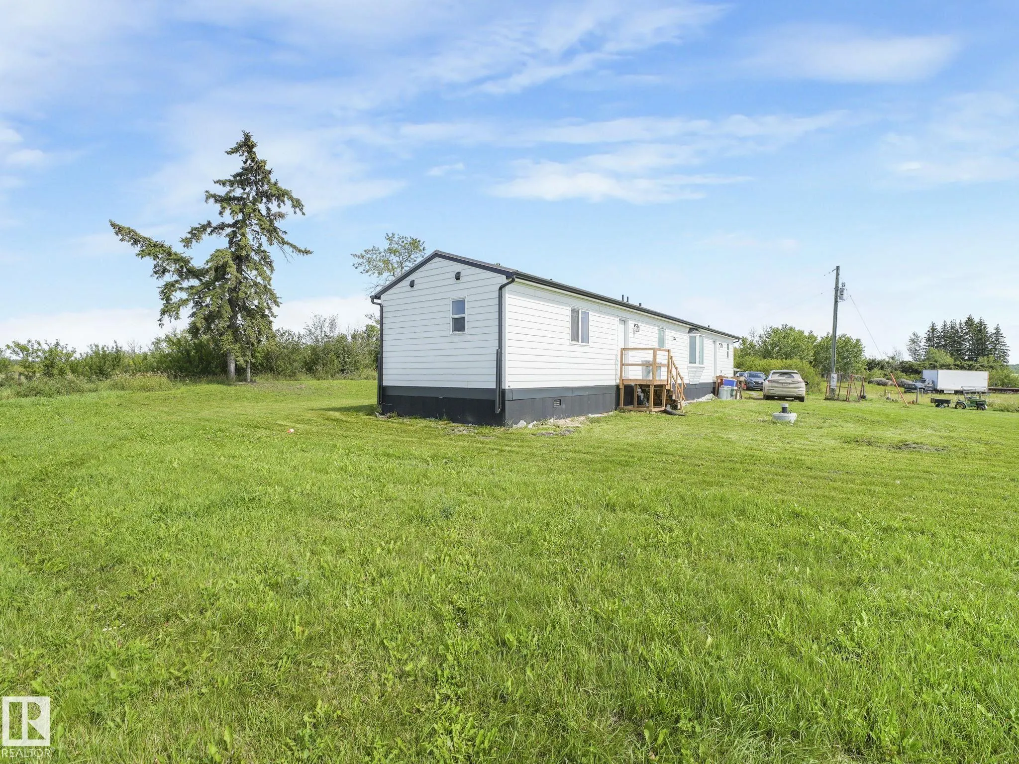 56432 HWY 777