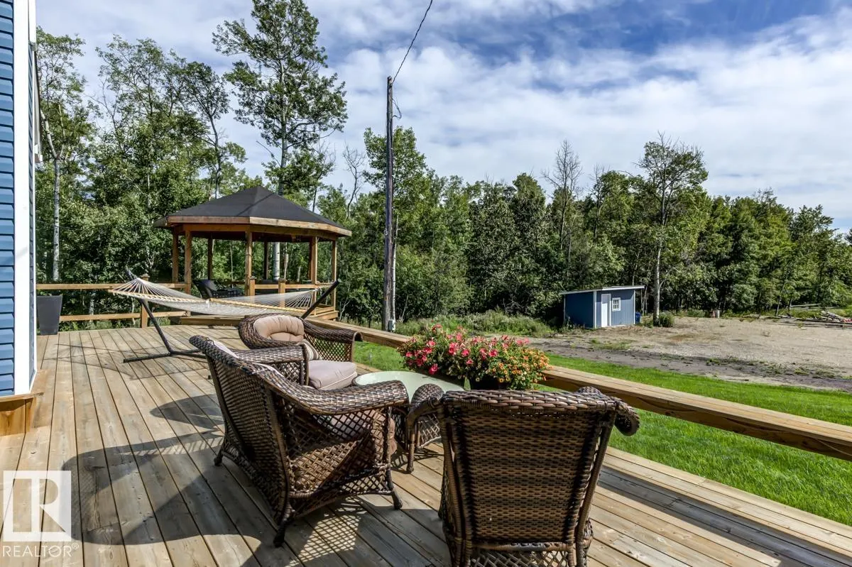 21539 TWP ROAD 520