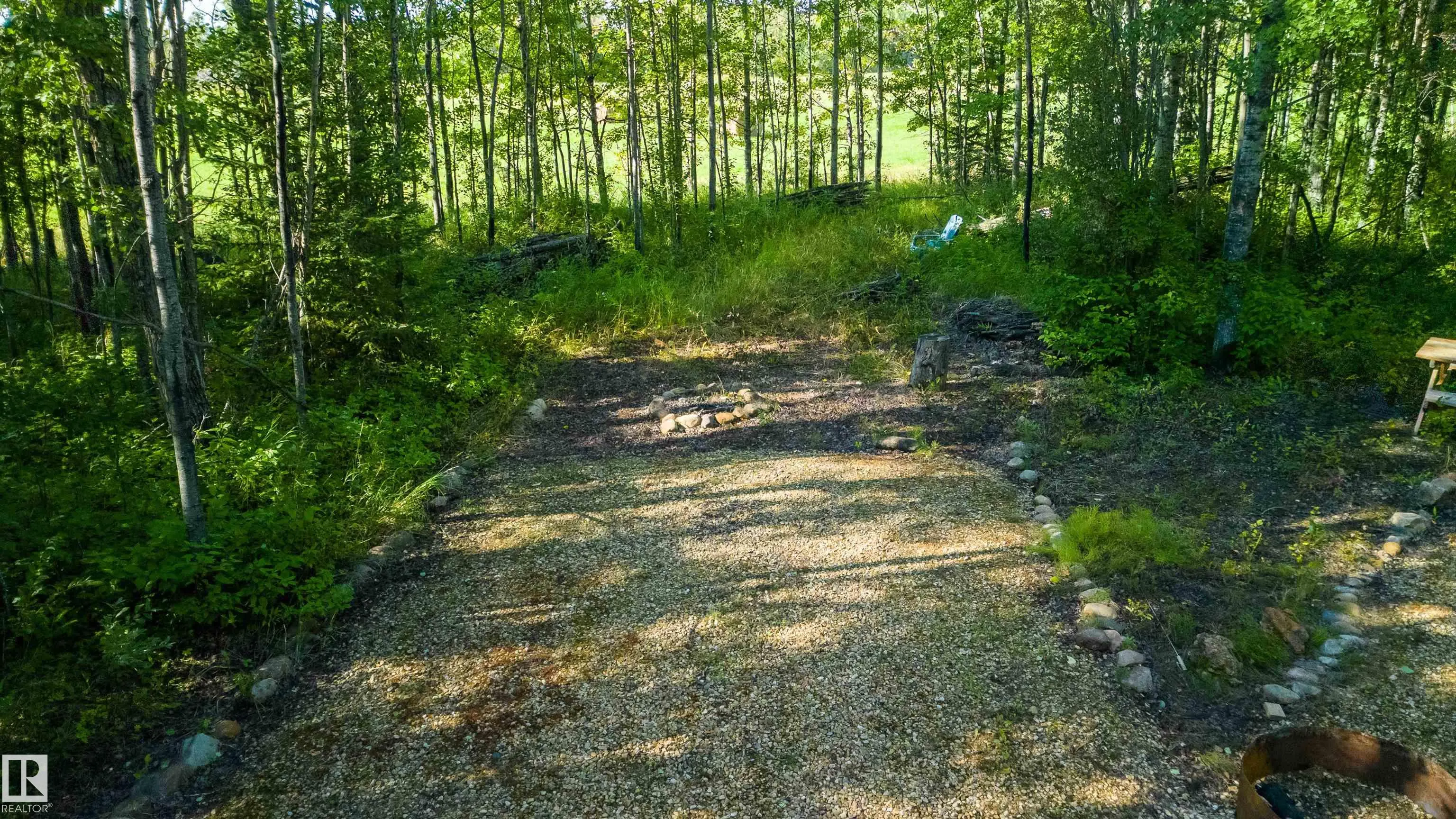 2, Rge Rd 90 / Lobstick Resort Road