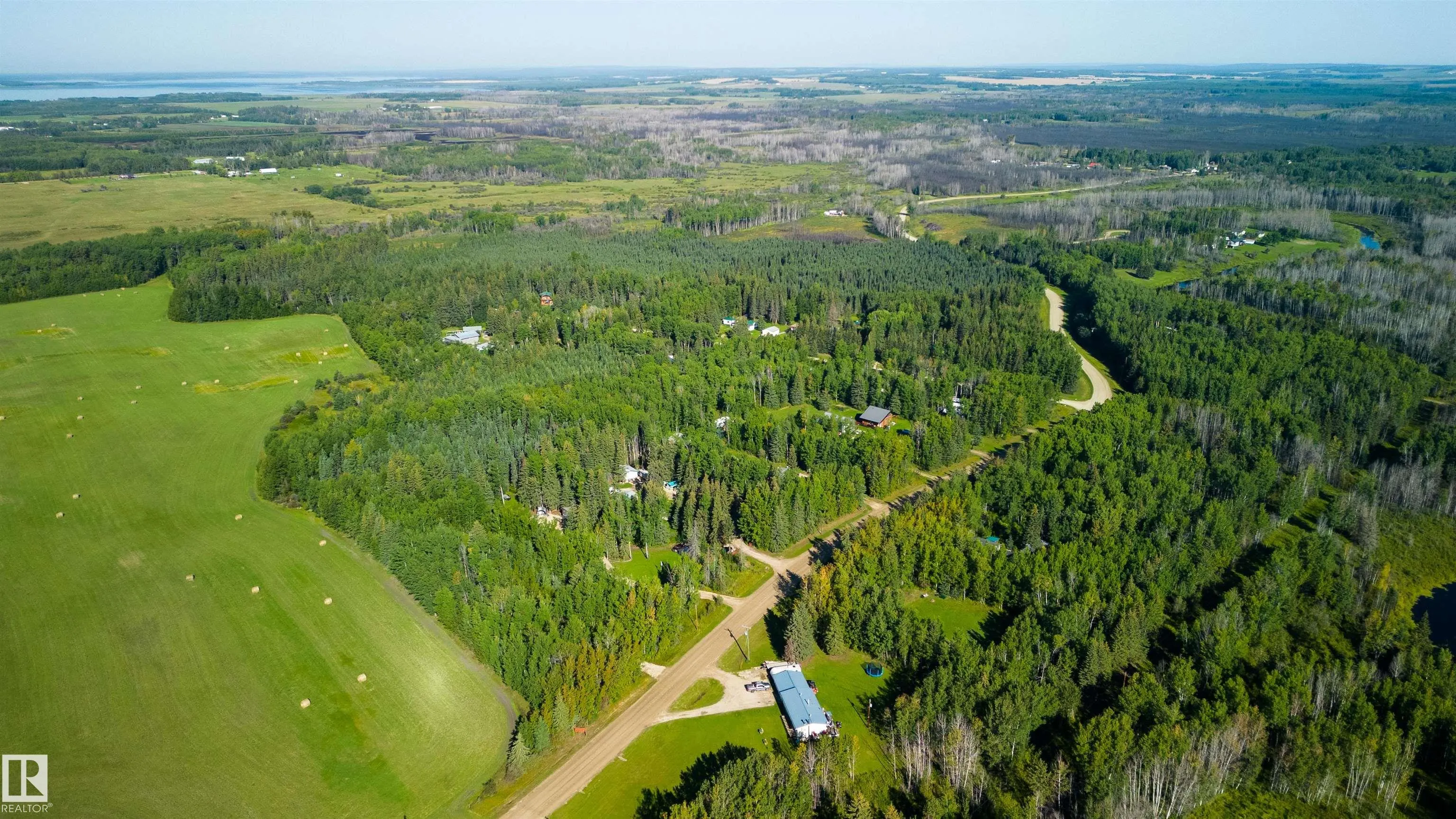 2, Rge Rd 90 / Lobstick Resort Road