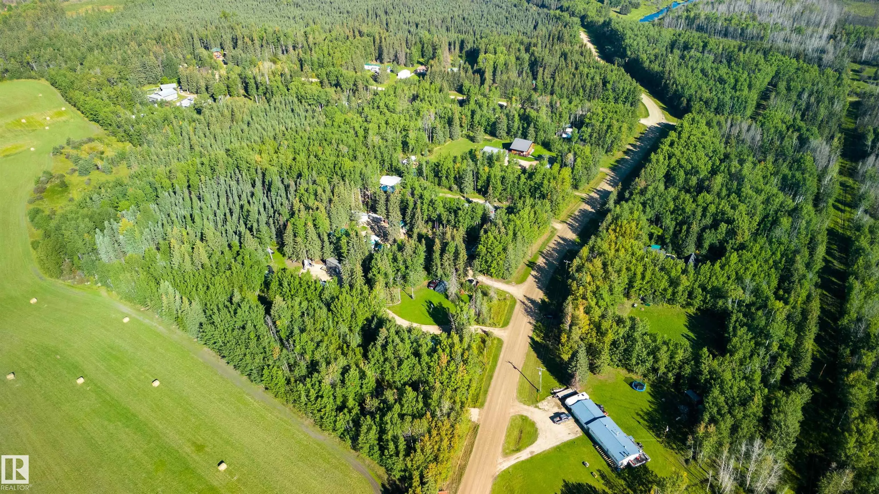 2, Rge Rd 90 / Lobstick Resort Road