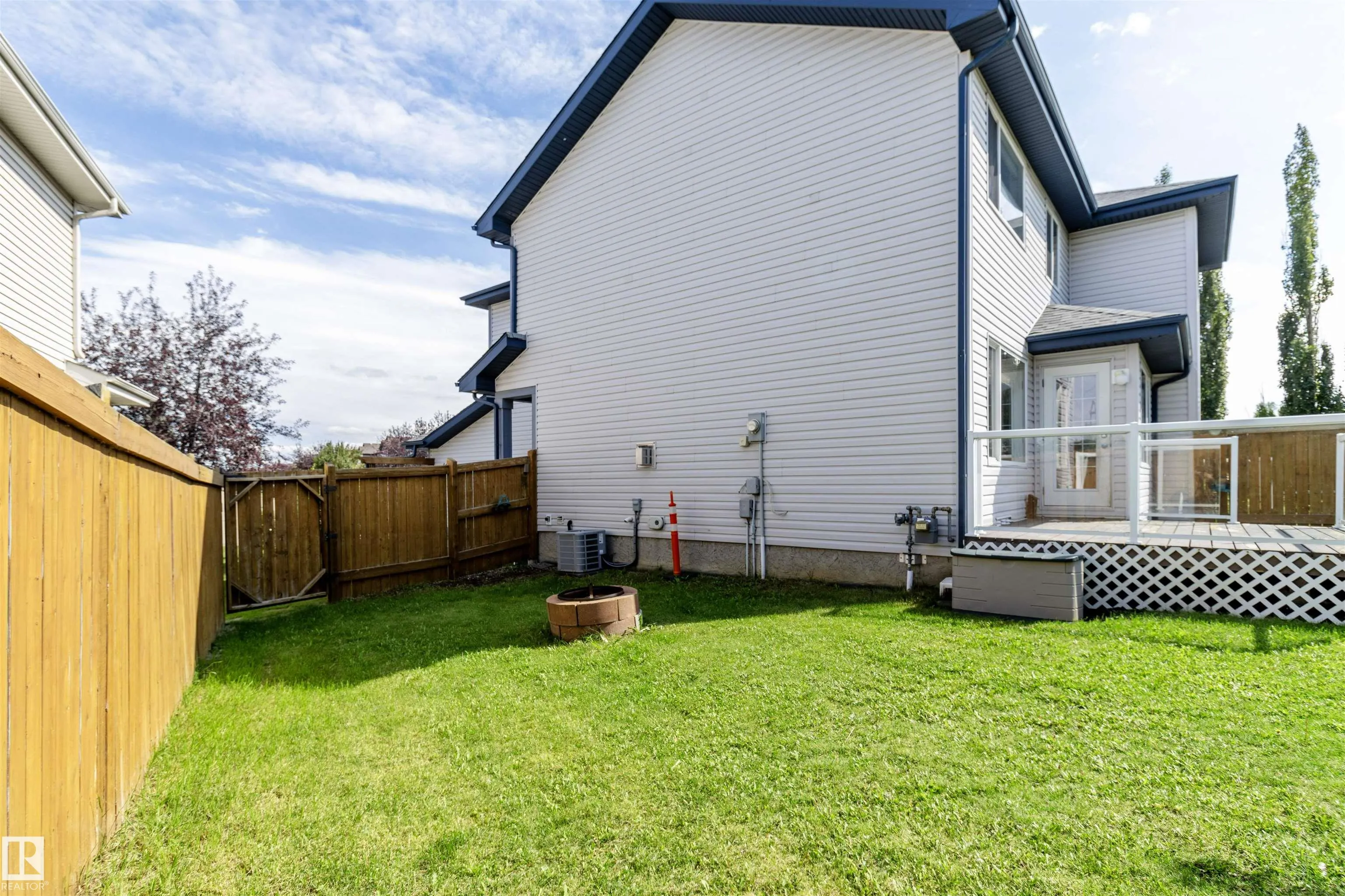 367 SUMMERTON Crescent