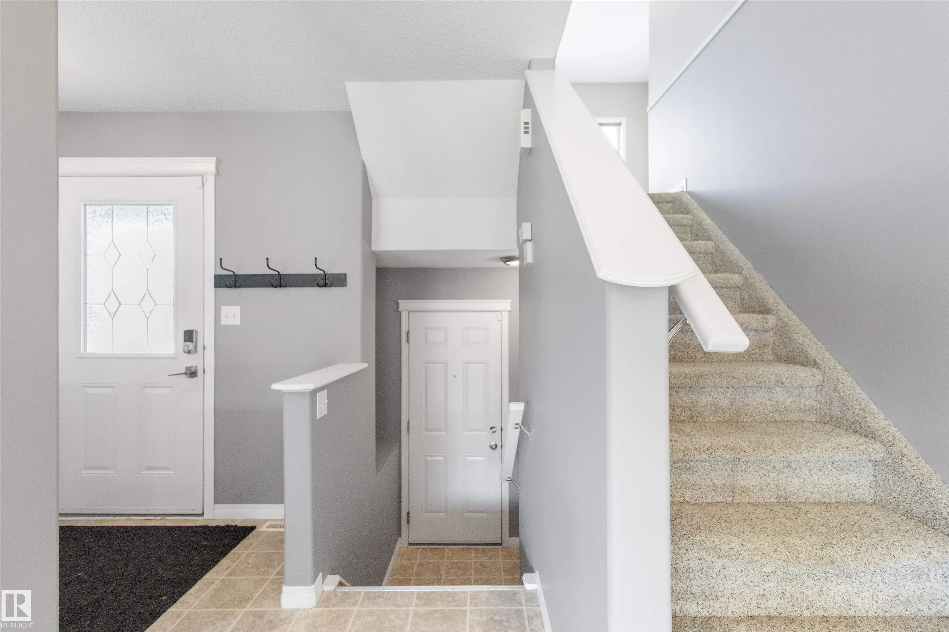 367 SUMMERTON Crescent