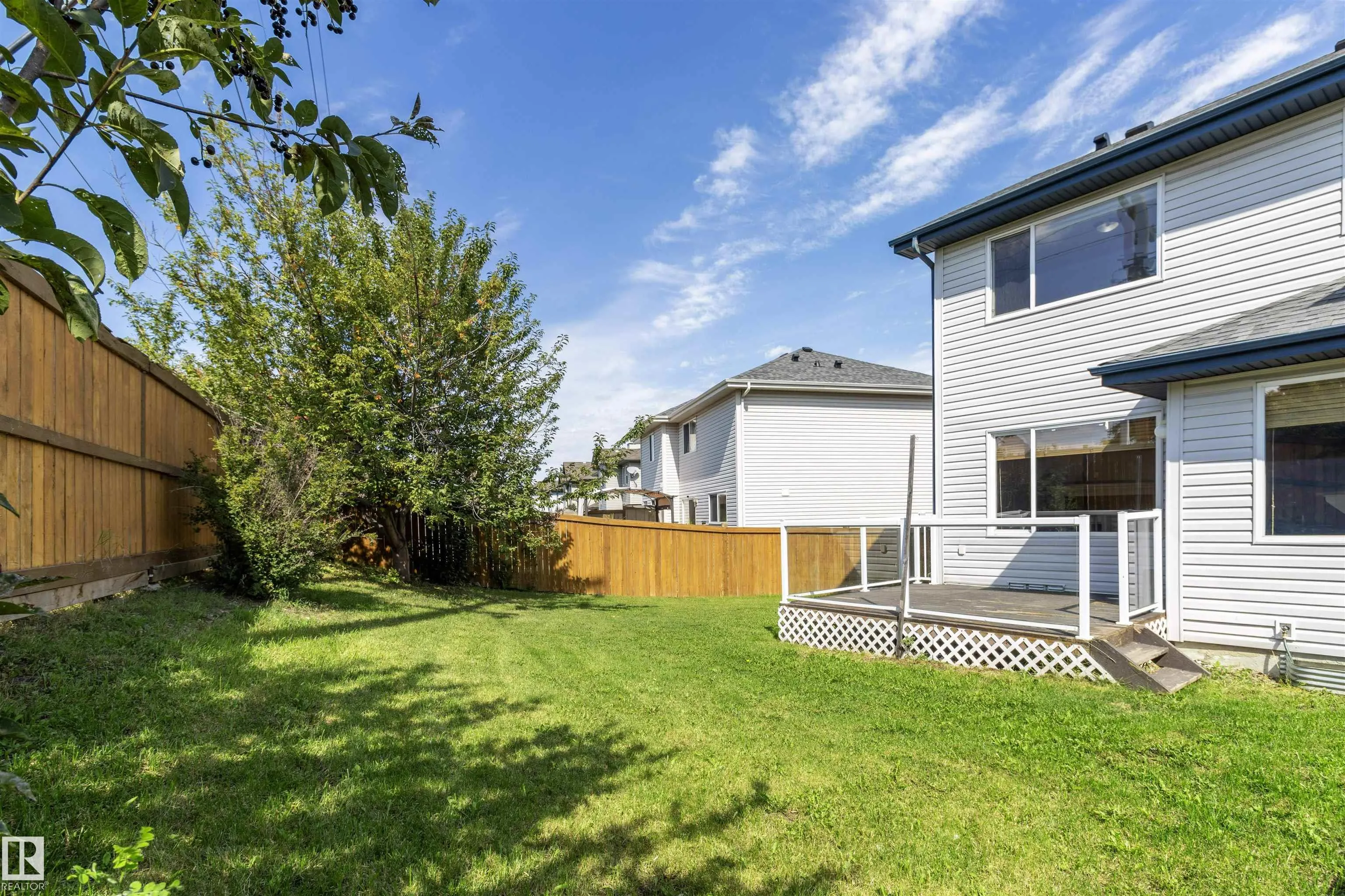 367 SUMMERTON Crescent