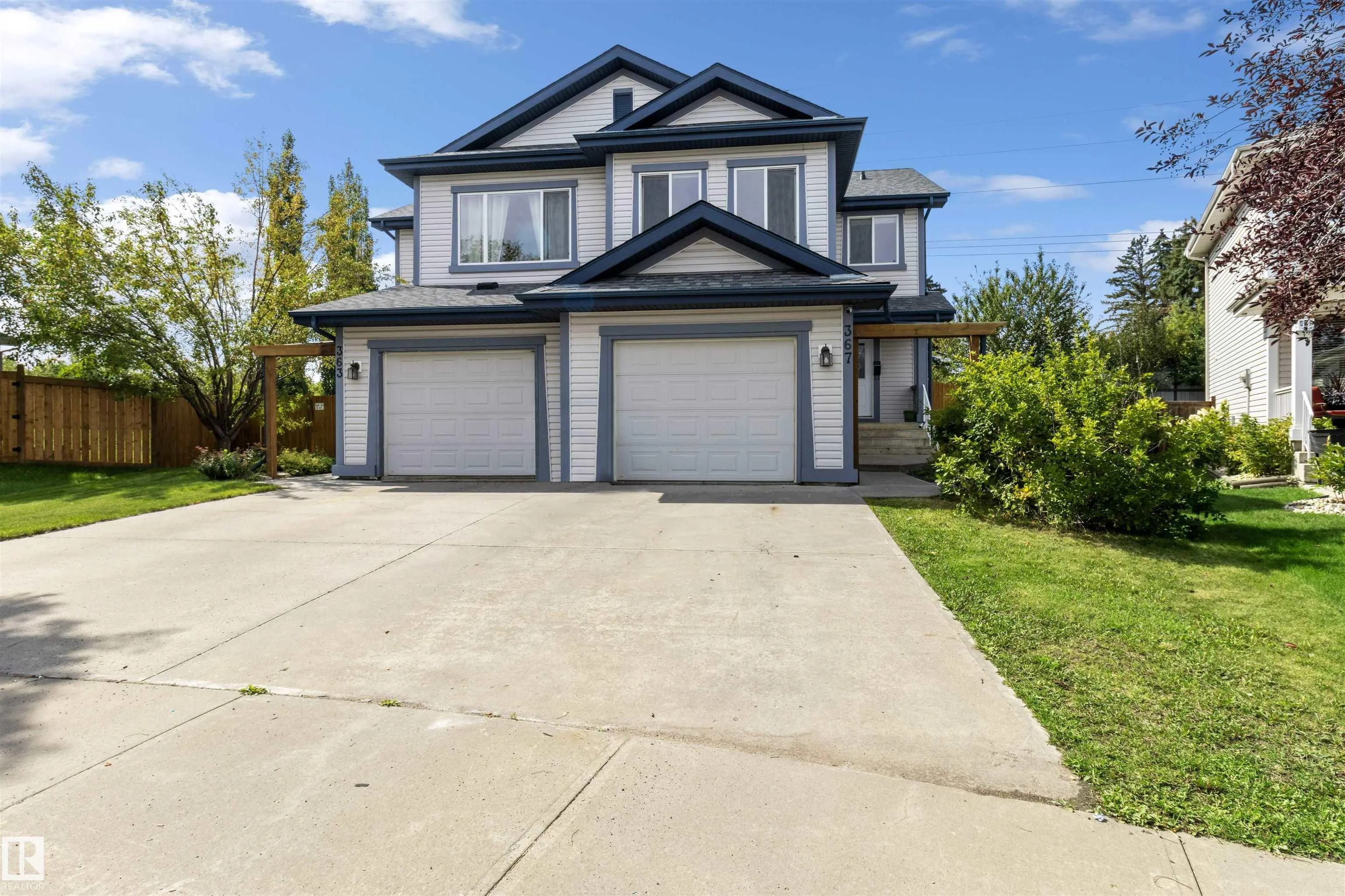 367 SUMMERTON Crescent