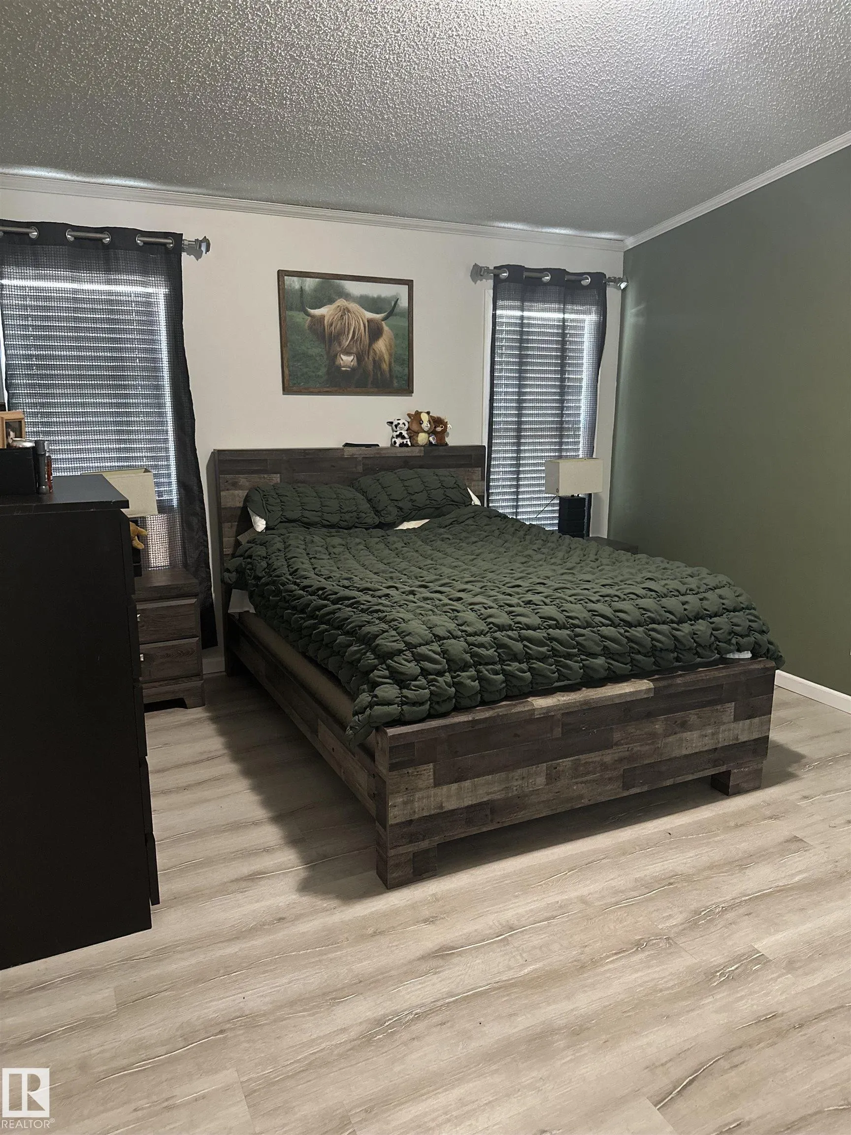 #1 5101 51 Avenue