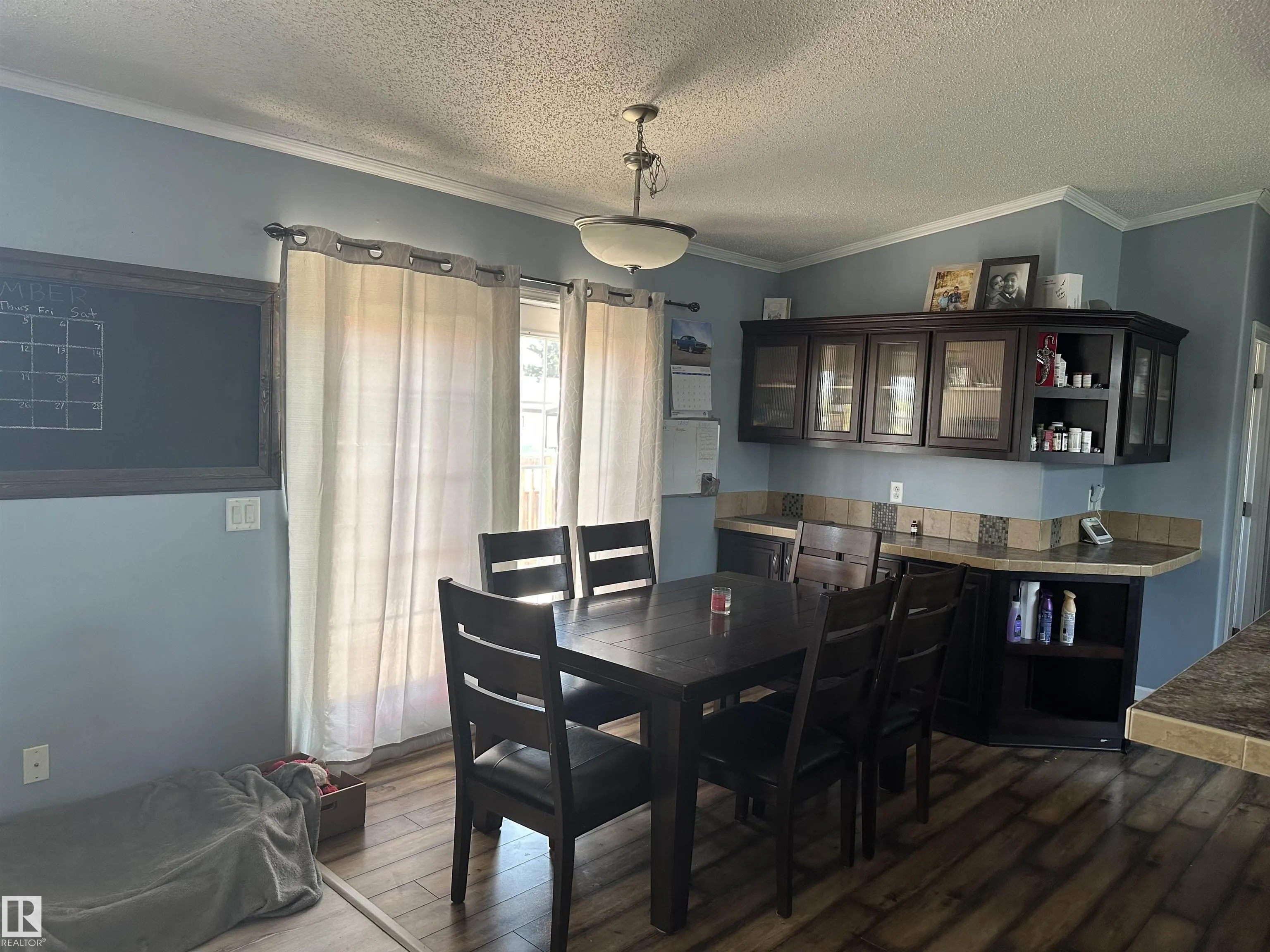 #1 5101 51 Avenue