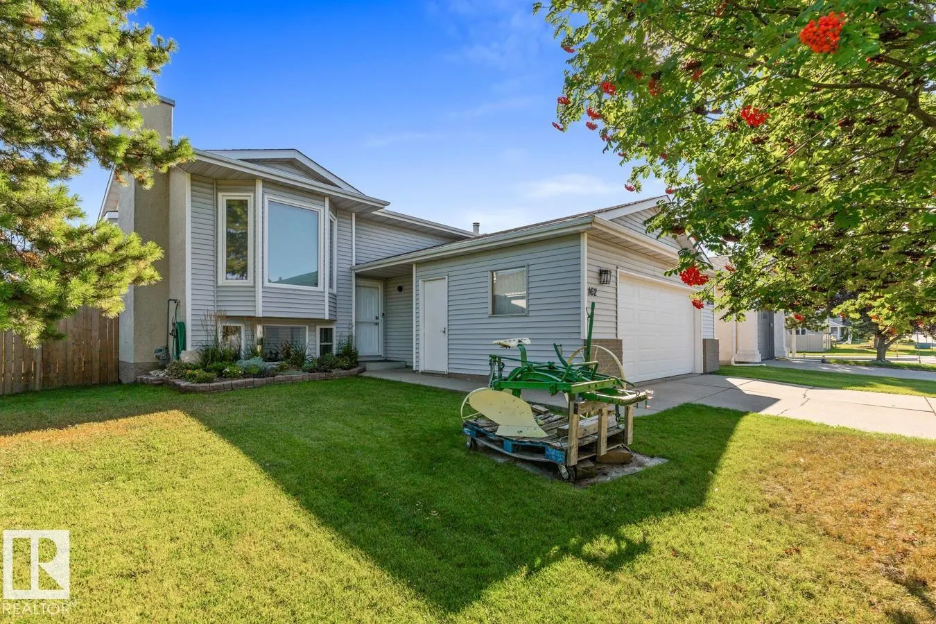 162 DARLINGTON Drive