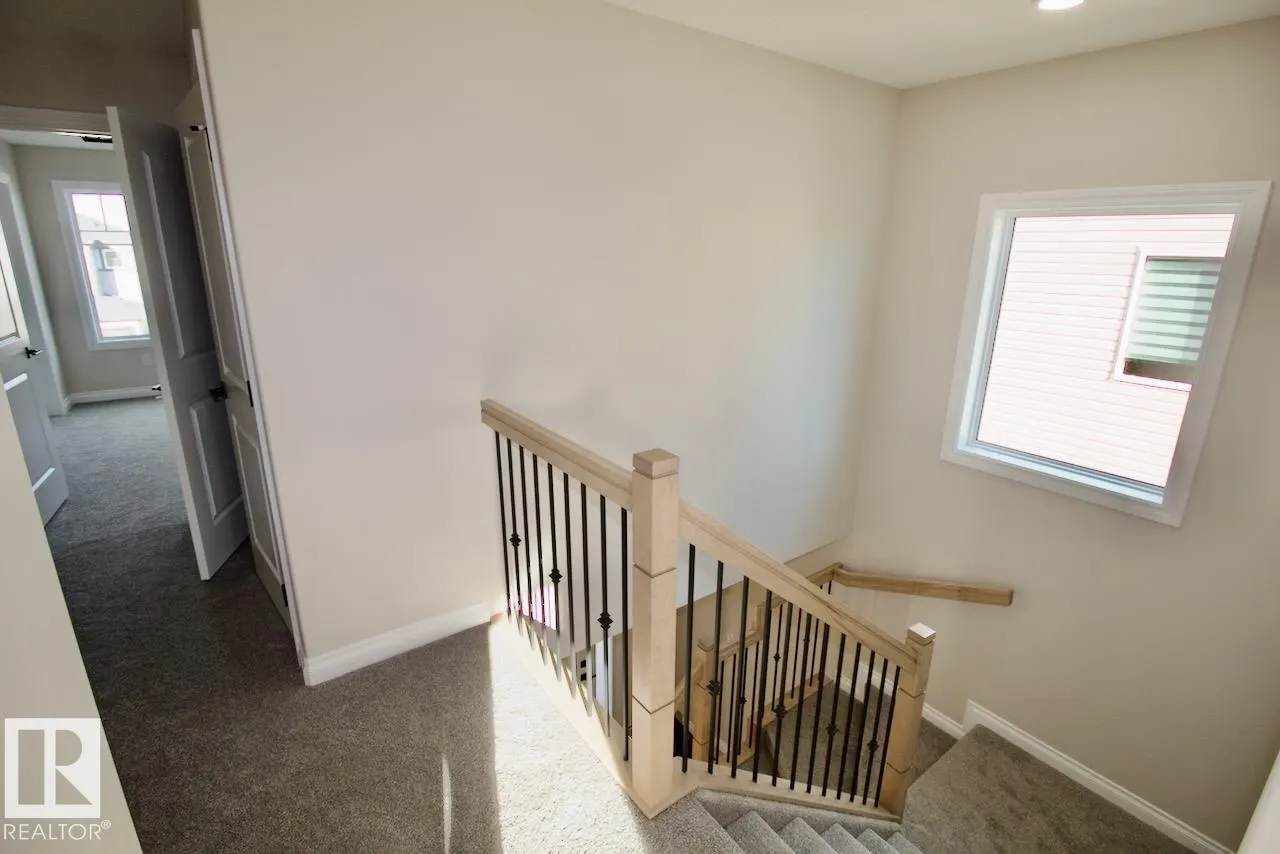 8835 CARSON Way