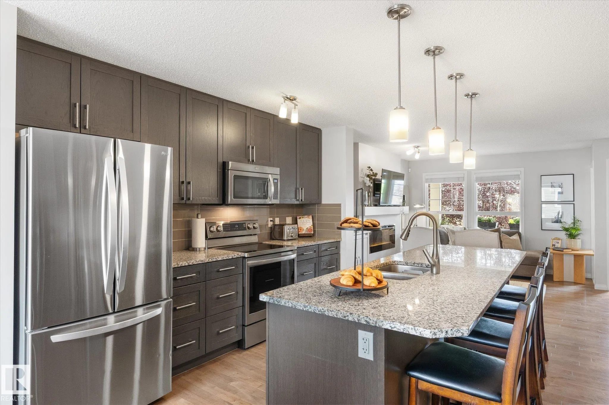 7991 ERASMUS Crescent