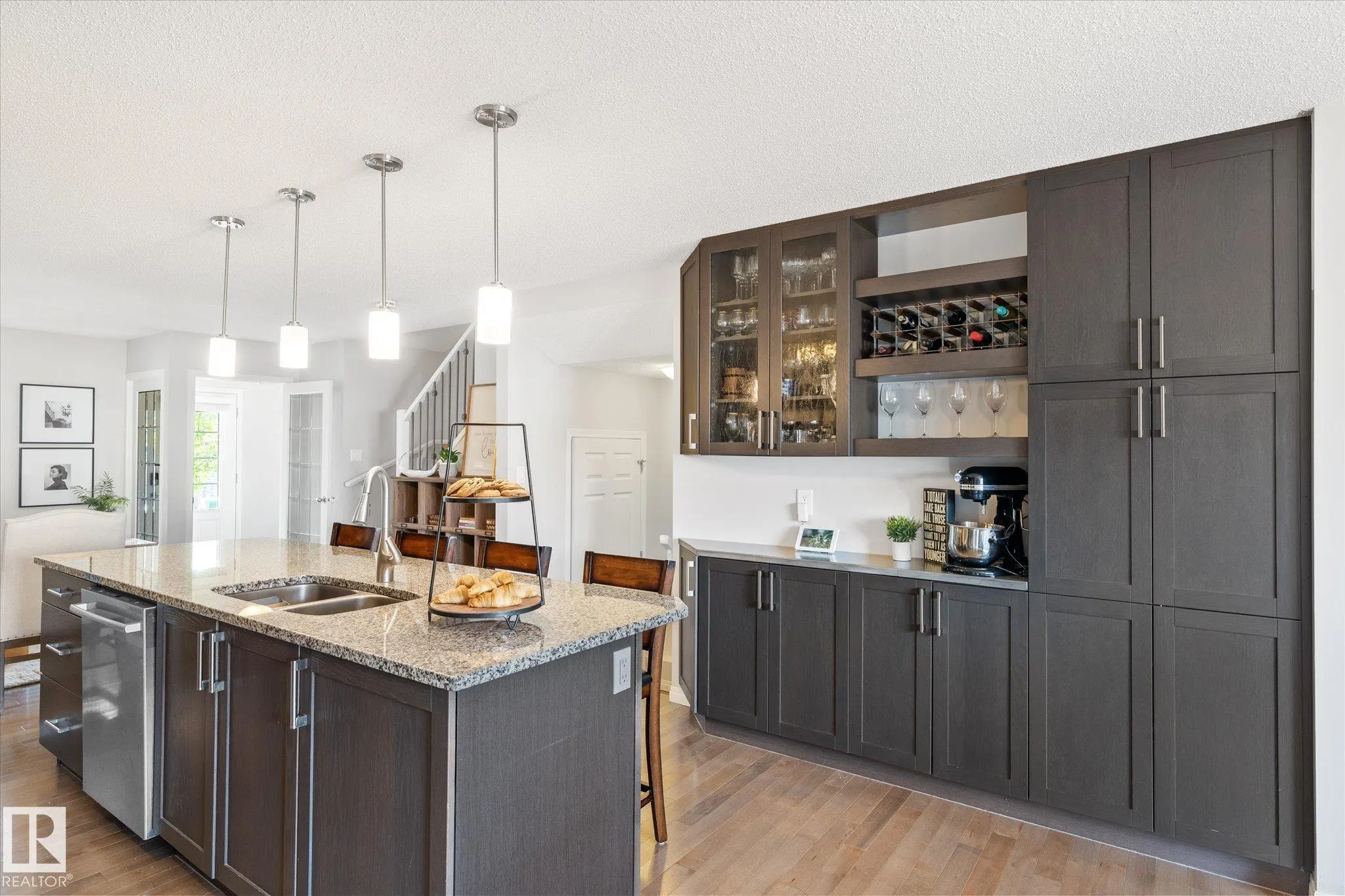 7991 ERASMUS Crescent