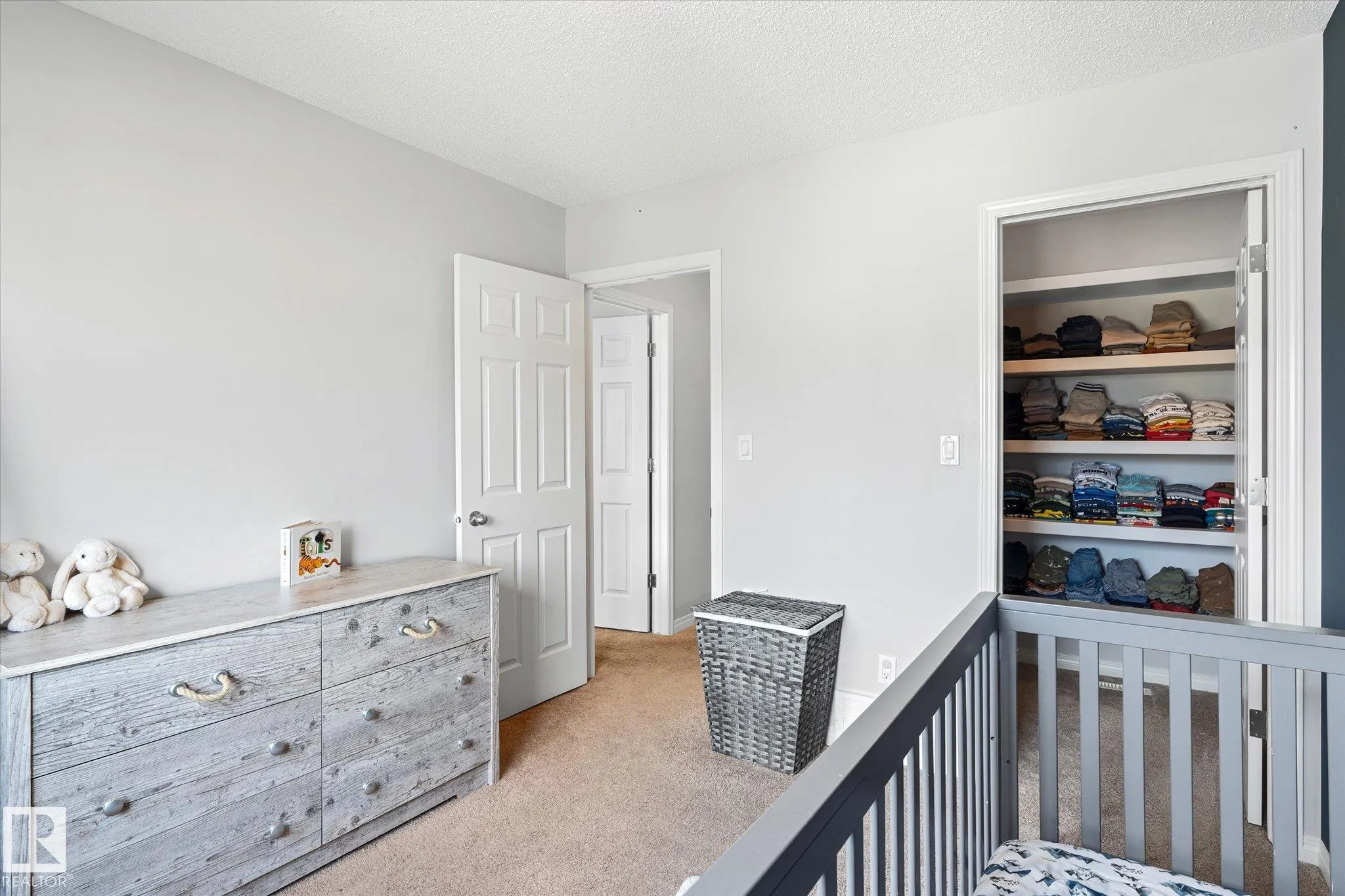 7991 ERASMUS Crescent