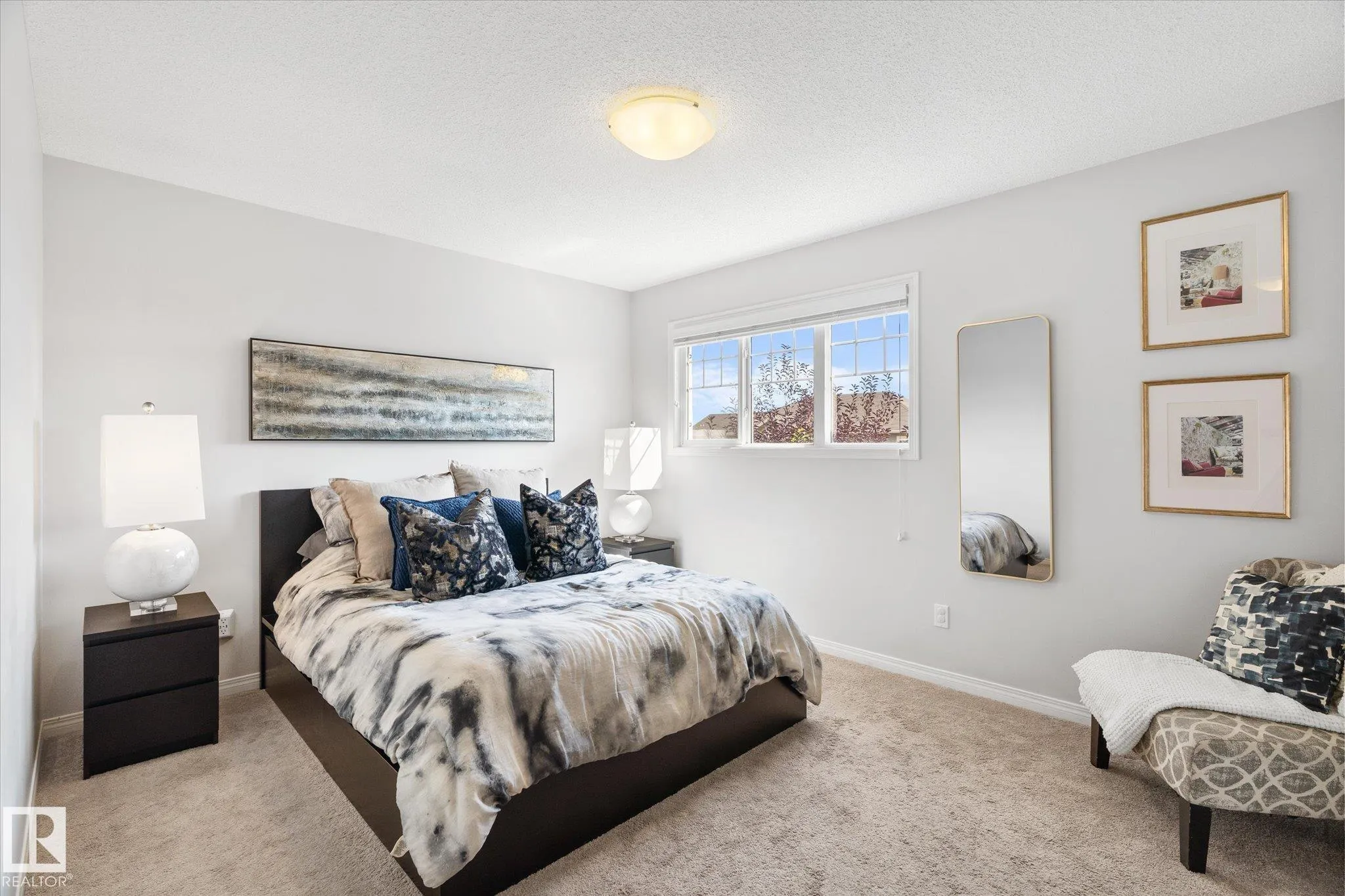 7991 ERASMUS Crescent