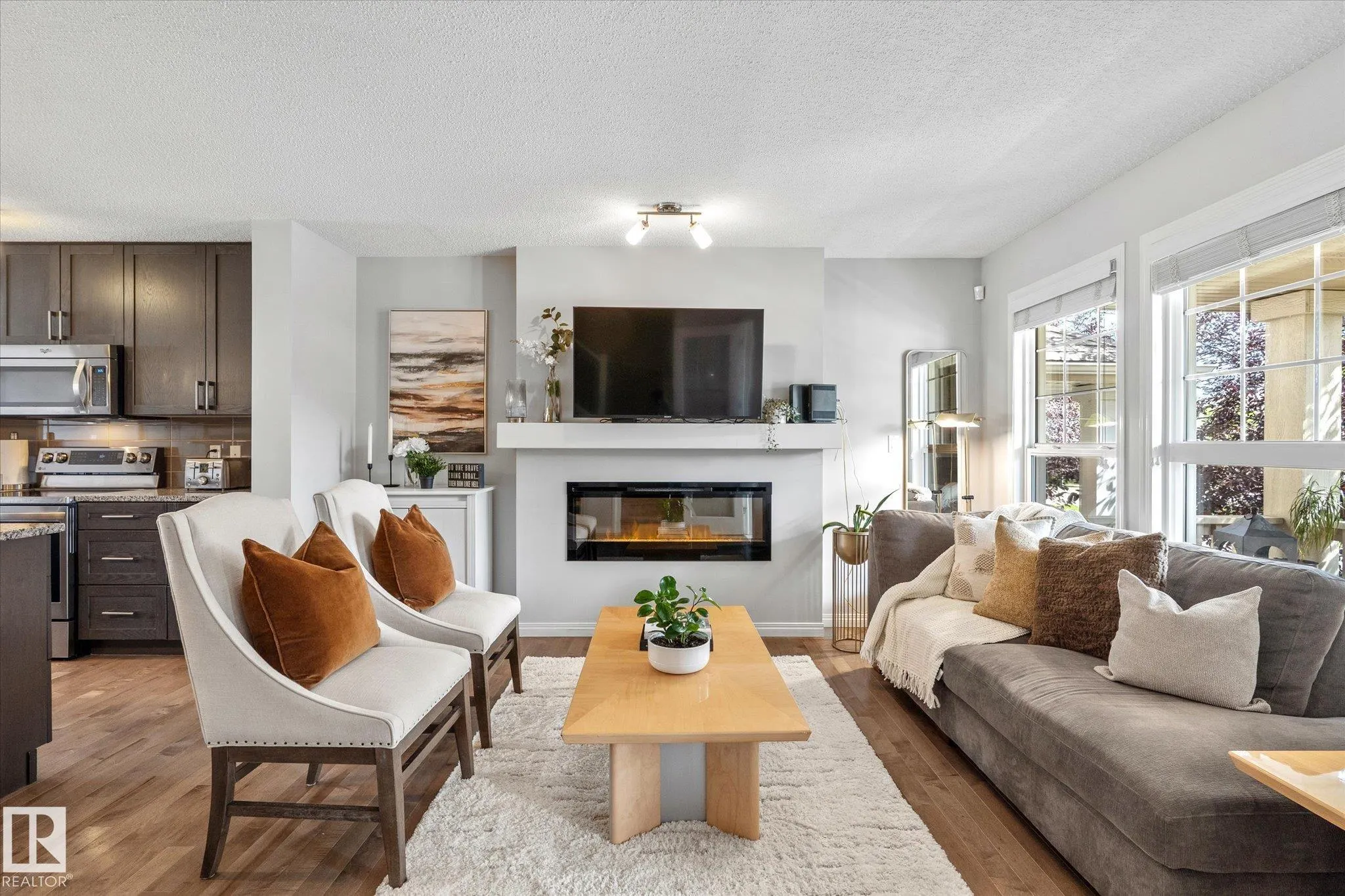 7991 ERASMUS Crescent