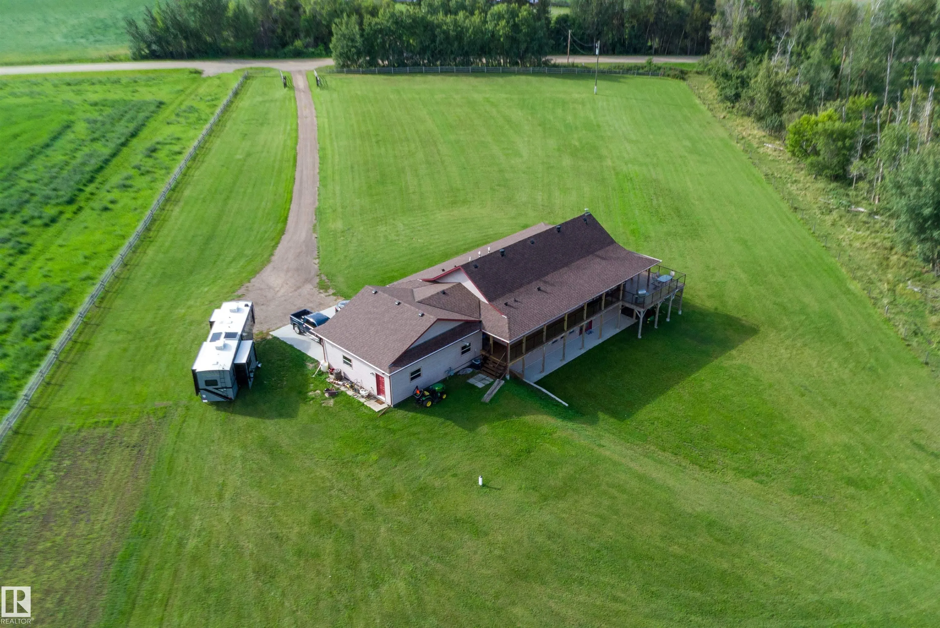 1018 TWP ROAD 512