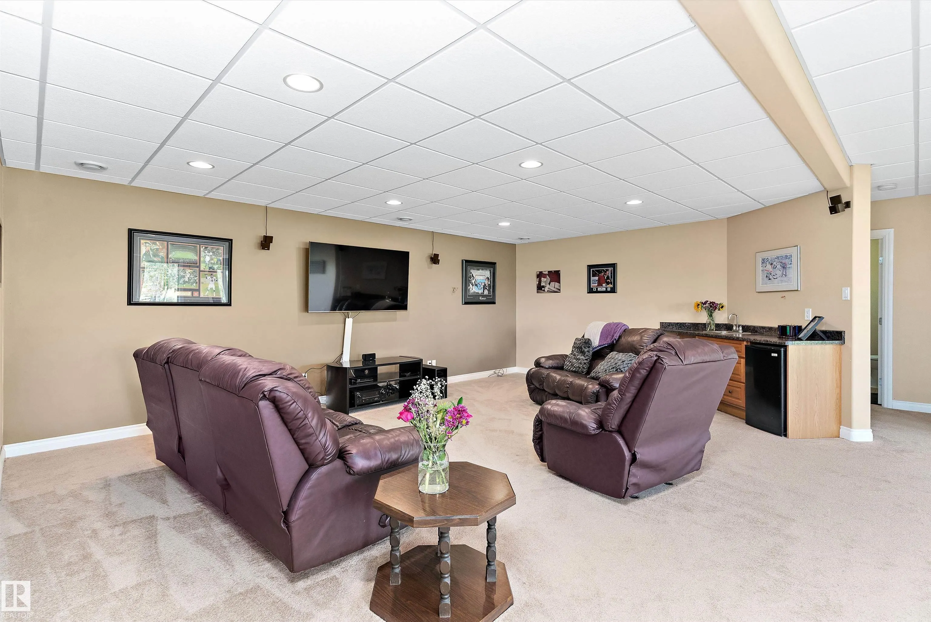 1018 TWP ROAD 512