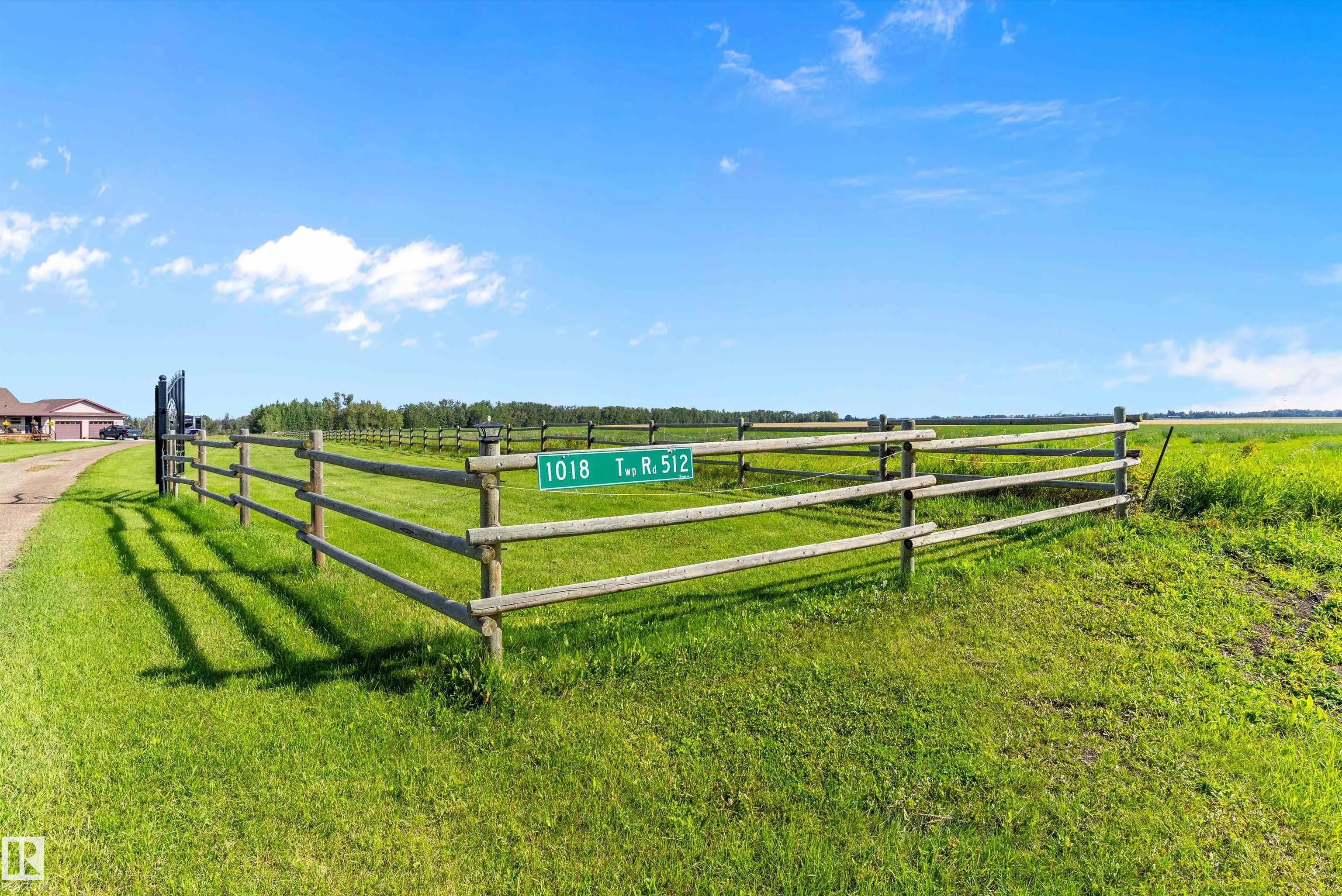1018 TWP ROAD 512