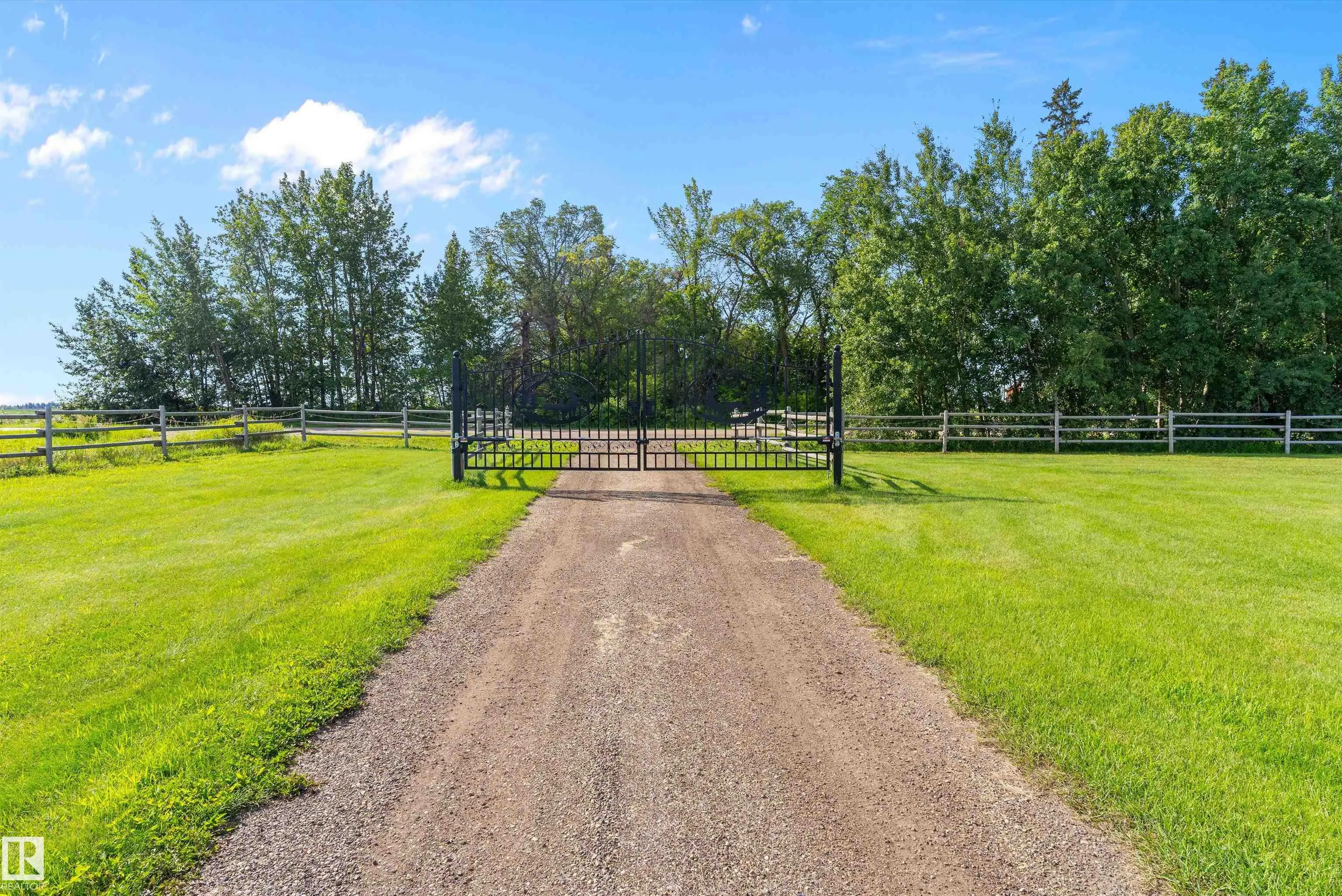 1018 TWP ROAD 512