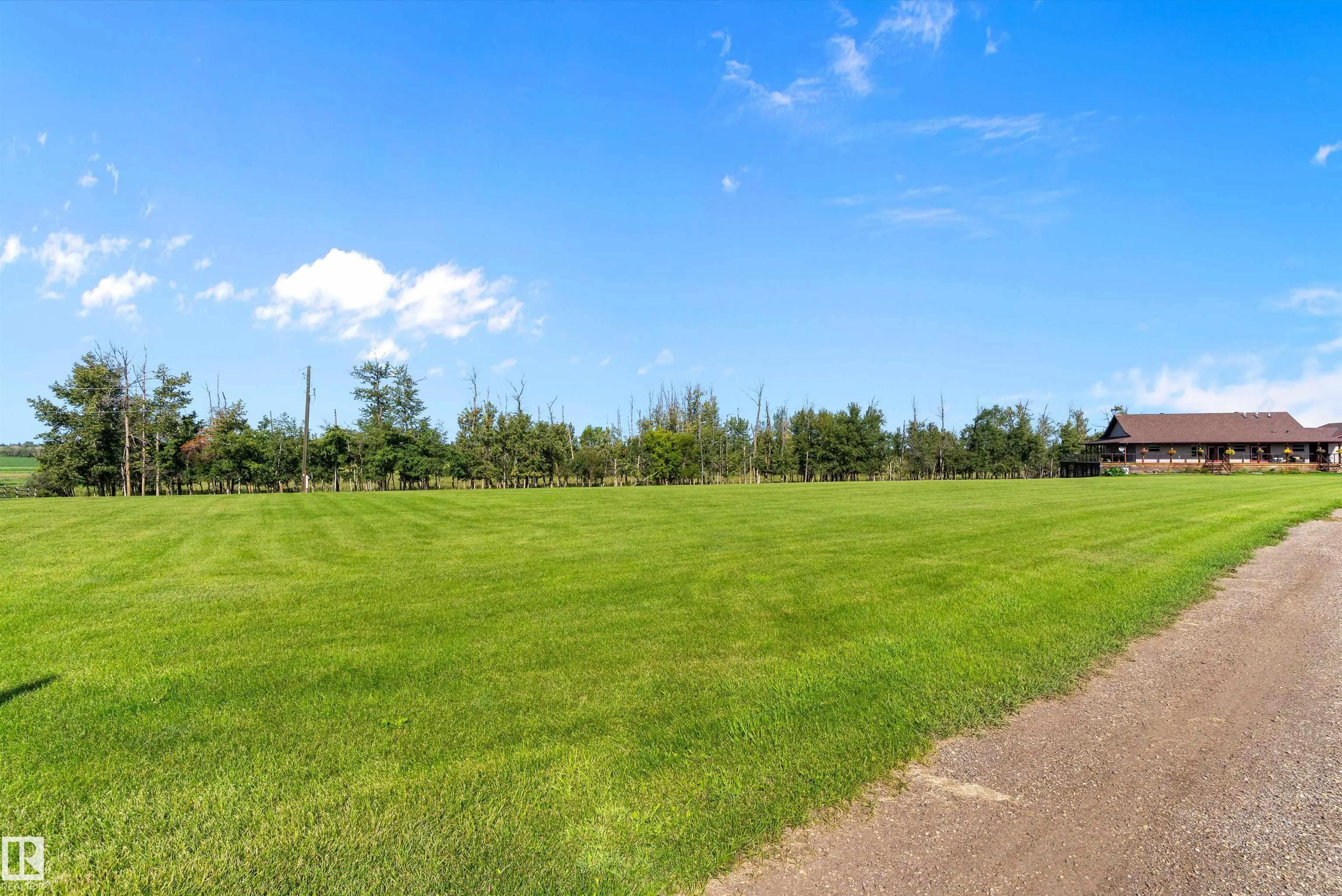 1018 TWP ROAD 512