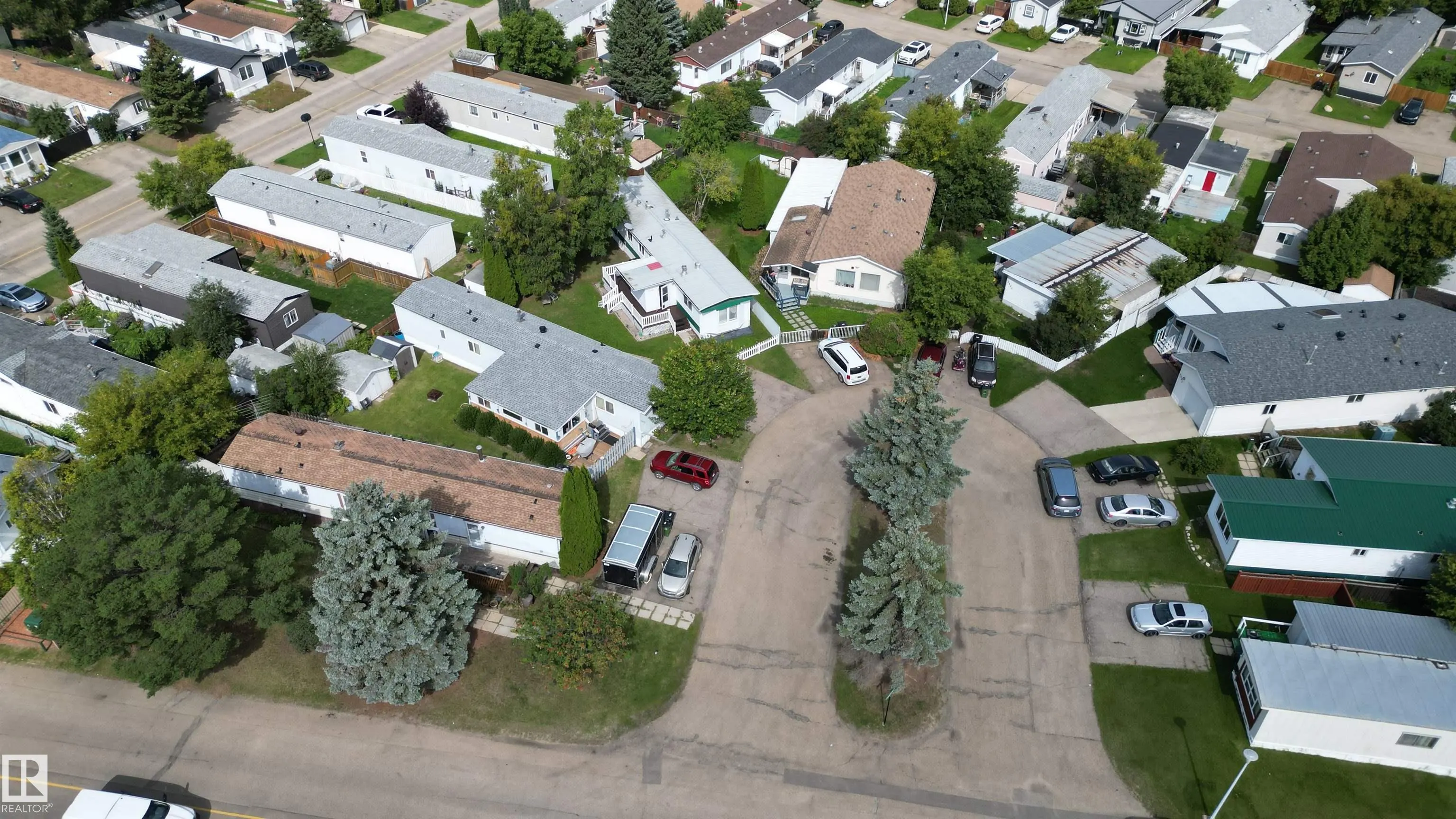 2438 Lakeview Bay