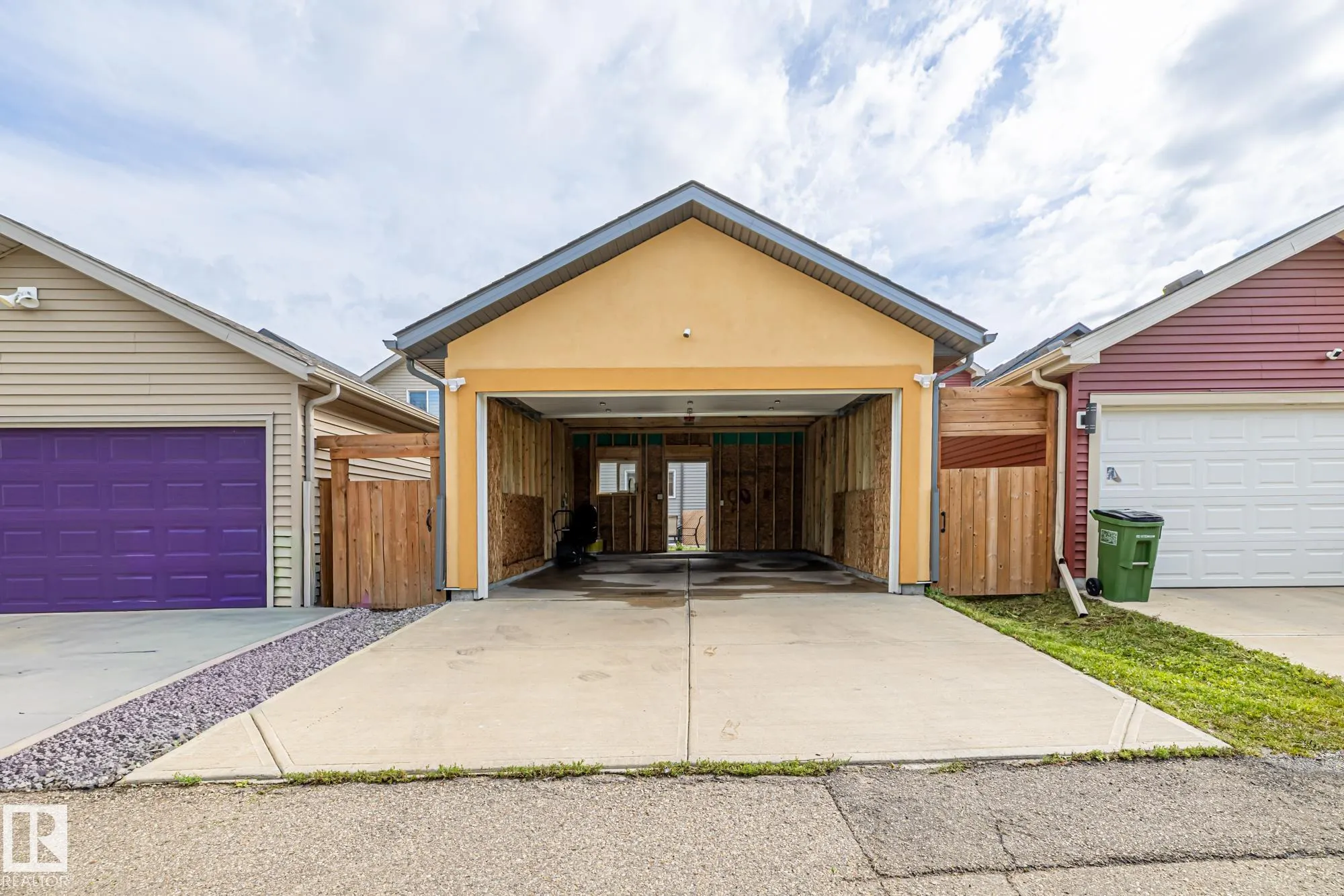 336 DESROCHERS Boulevard