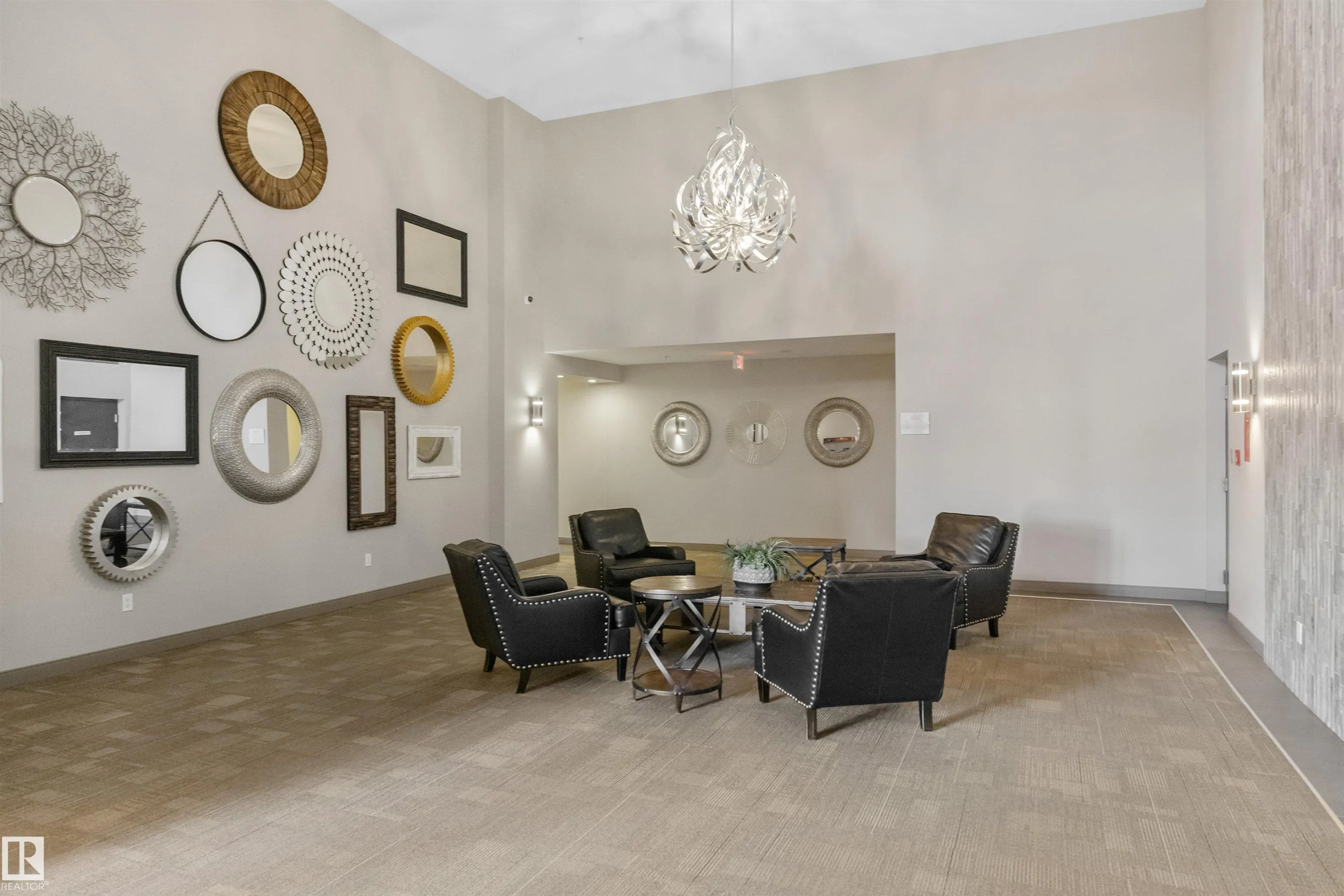 200 BELLEROSE Drive